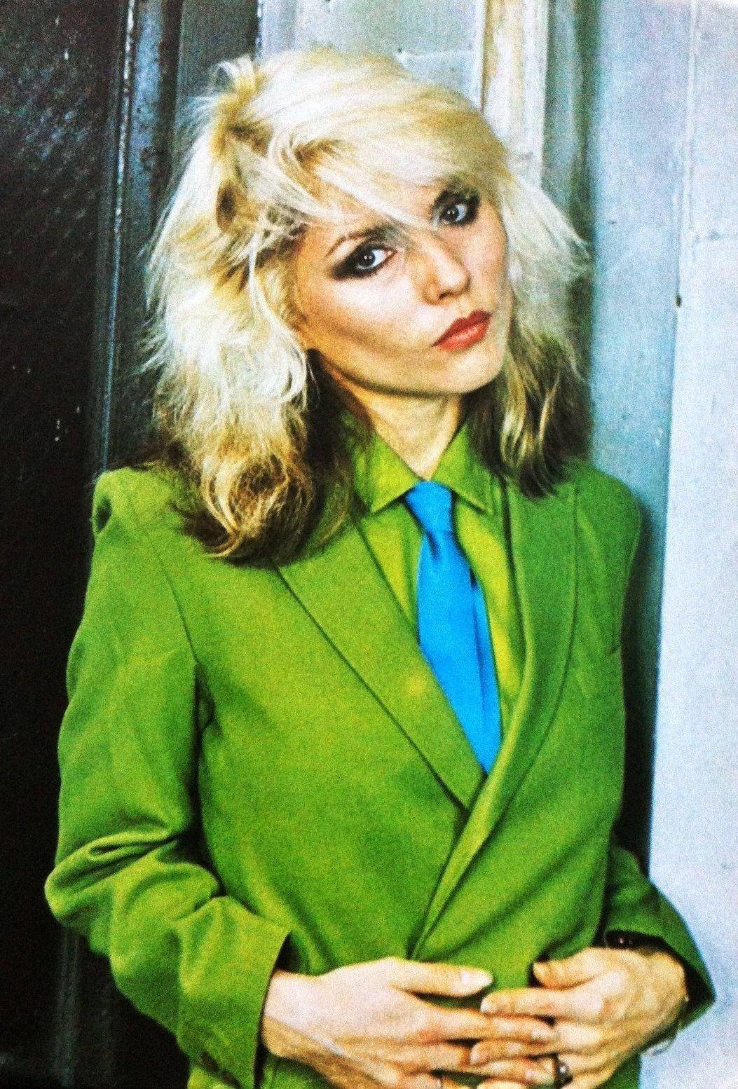 Debbie Harry Scrolller