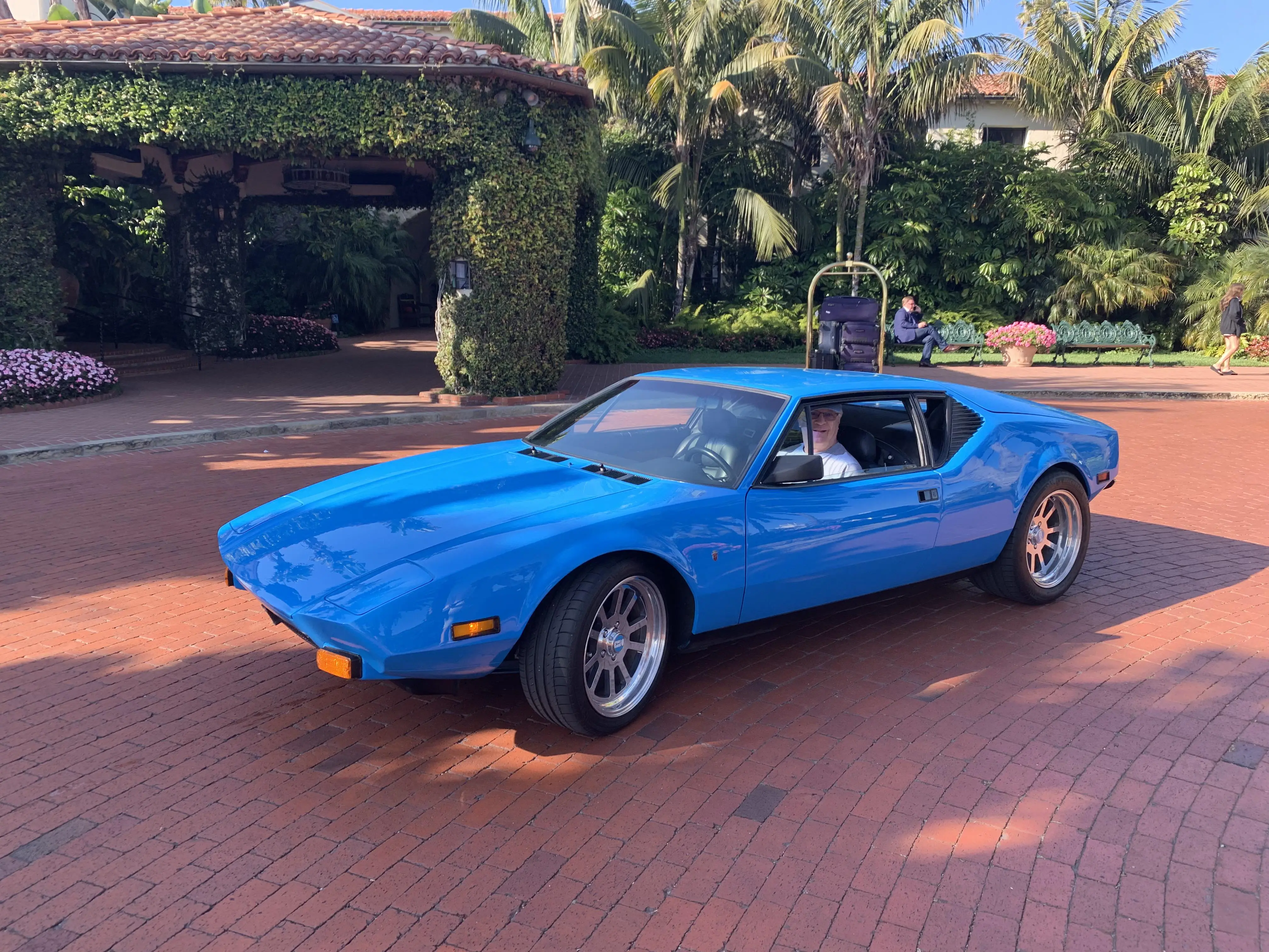 [DeTomaso Pantera] spotted at the Four Seasons in Santa Barbara. Guy ...