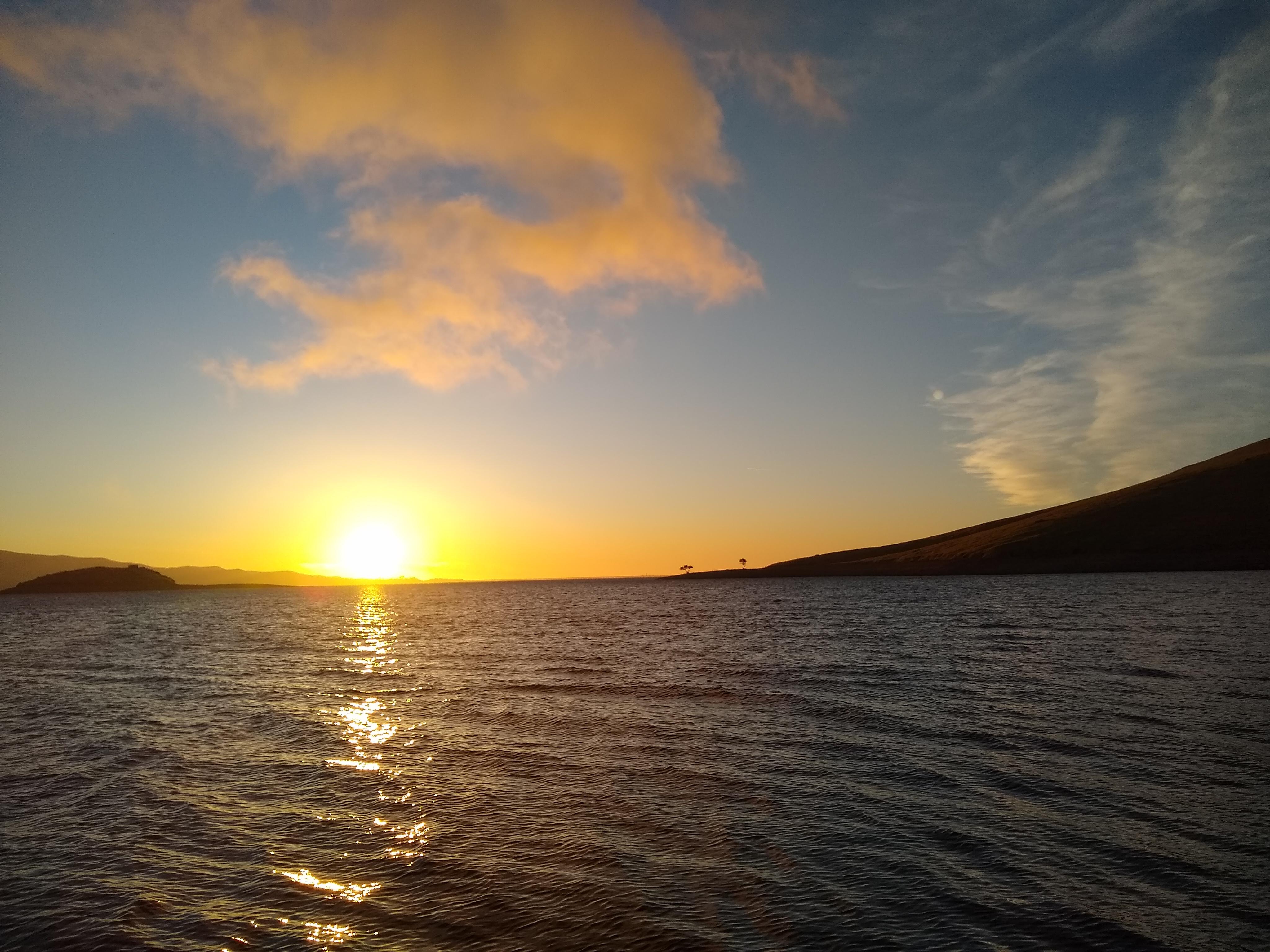 Dinosaur Point/ San Luis Reservoir SRA, California | Scrolller