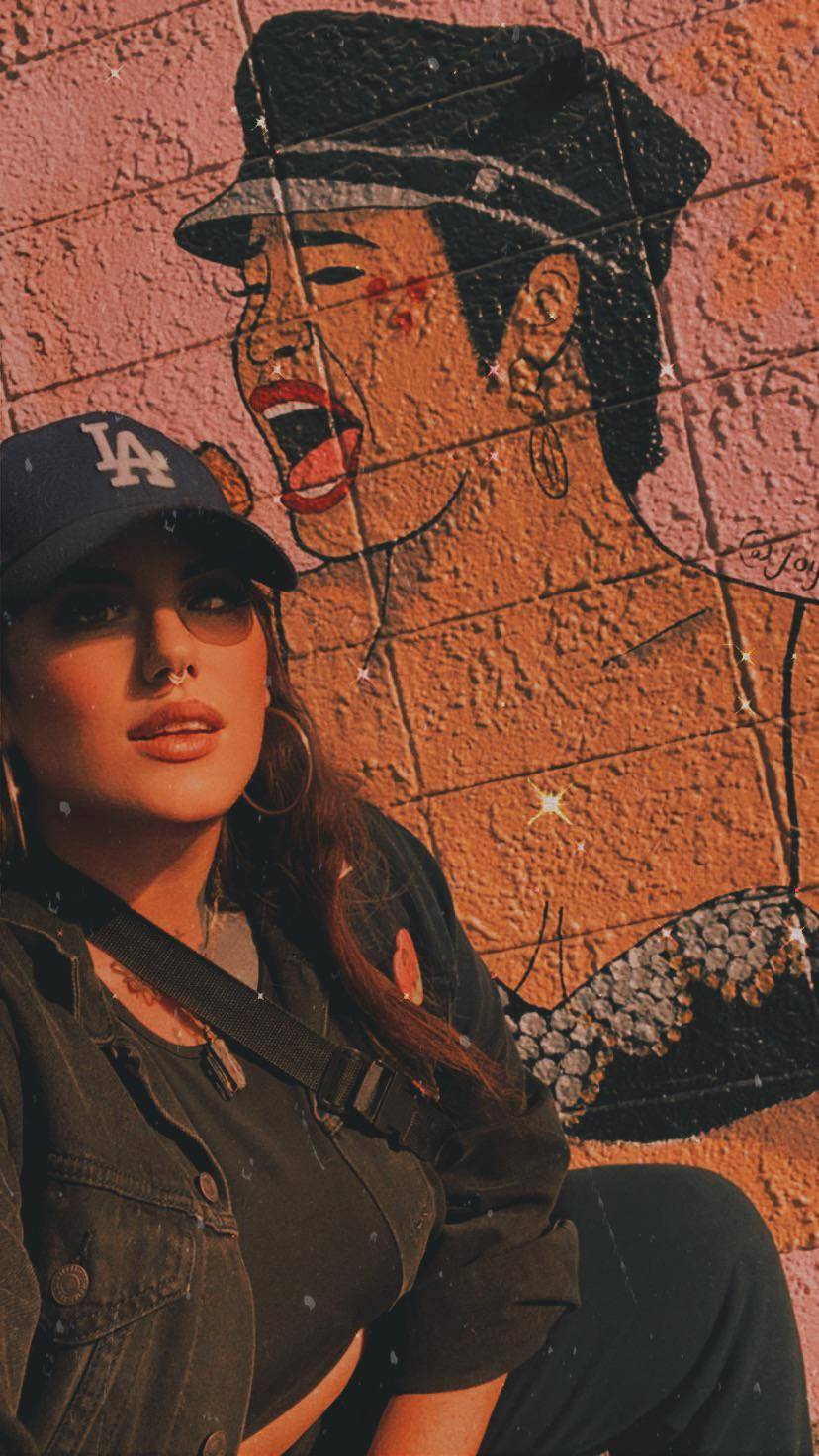 Do I have bedroom eyes?? 👁👁 Scrolller