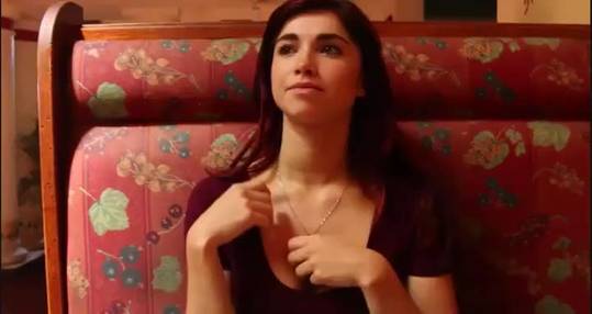 [GIF] Flash and a smirk at dinner