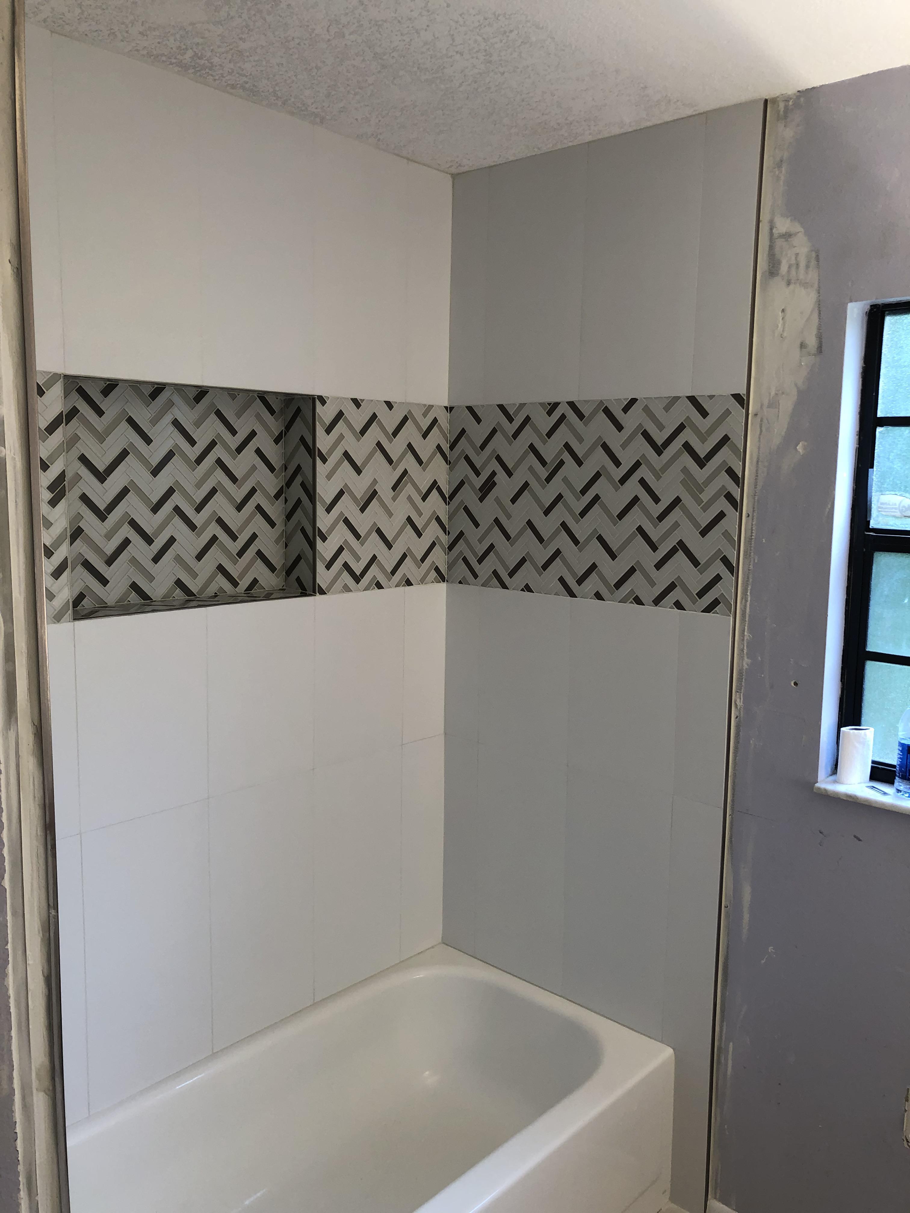 Glass tile is difficult!! Turns out nice tho Scrolller