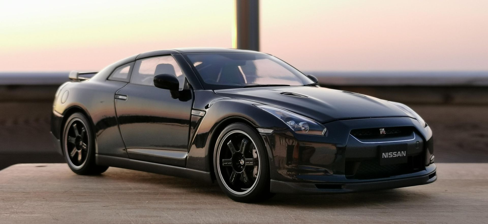 Godzilla! [AUTOart] Nissan GTR R35 SpecV Opal Black [OC] [1/18] | Scrolller