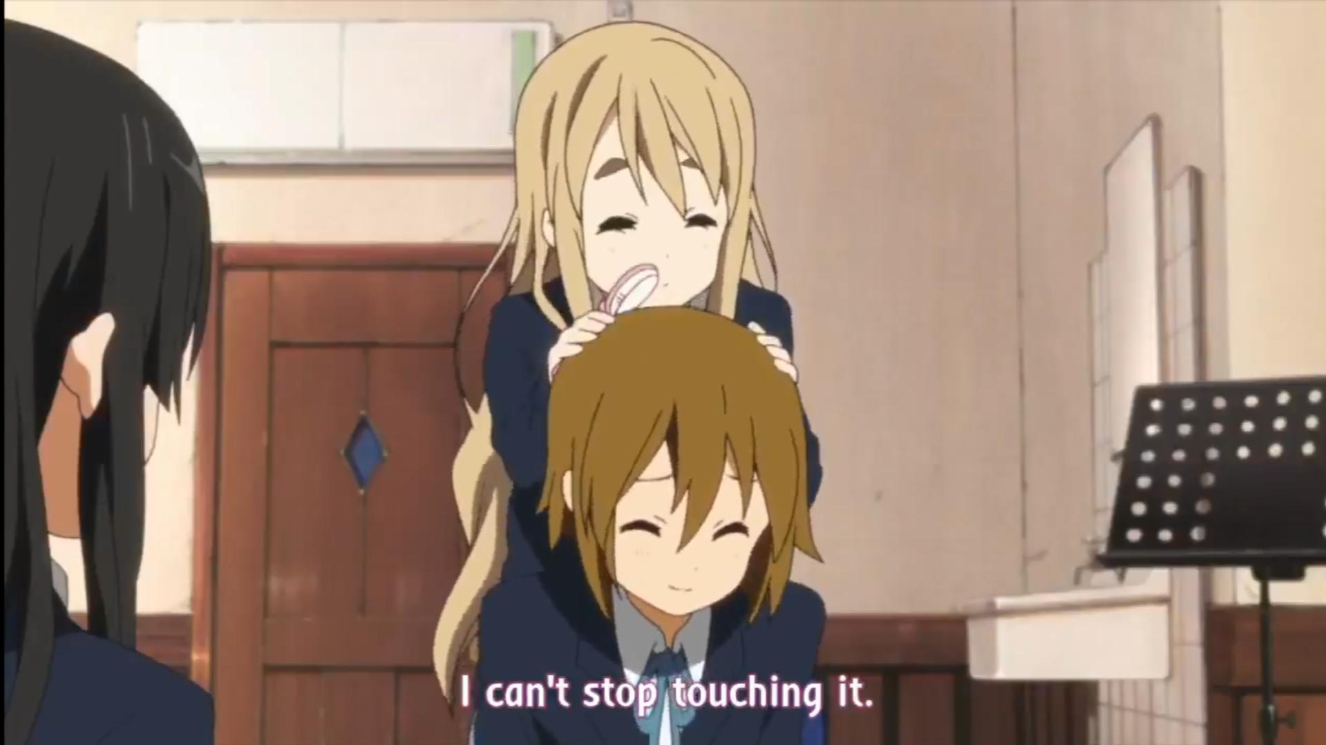 Hair-down Ritsu | Scrolller