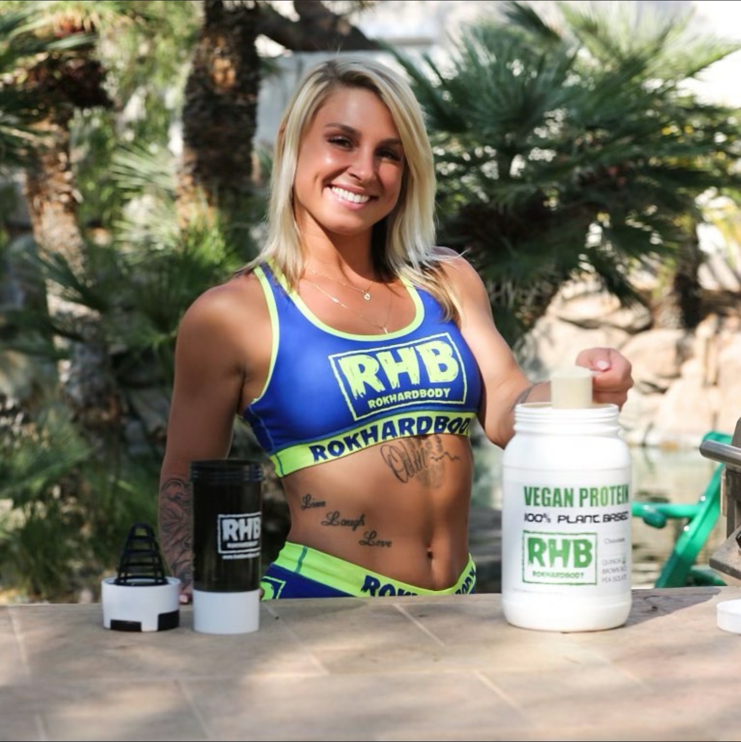 Hannah goldy Scrolller