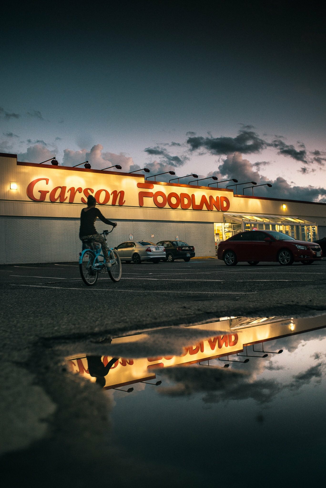 Here is a picture of the Garson Foodland Scrolller