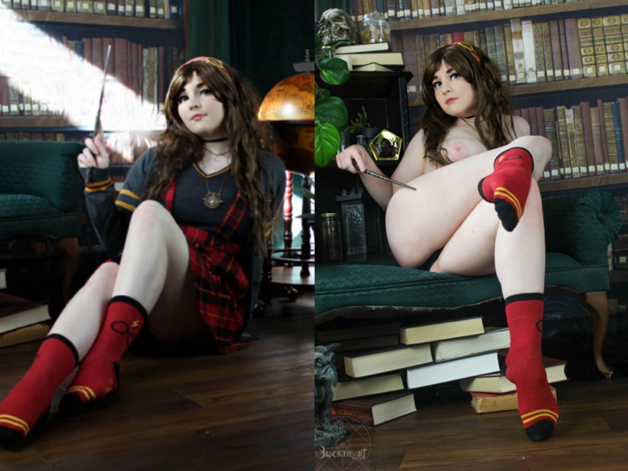 Hermione Granger by FoxyCosplay Cosplay.