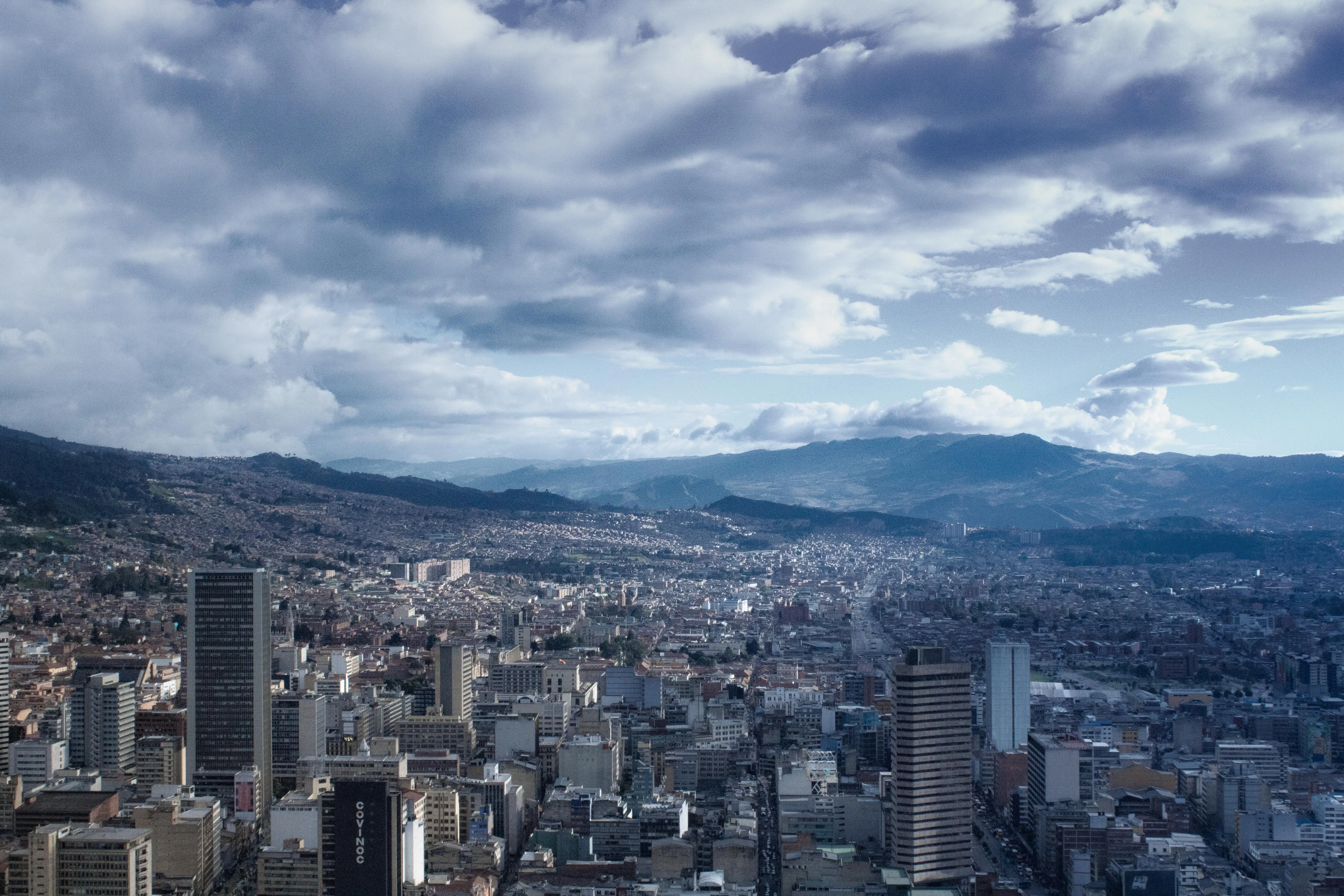 [HigRes] Bogotá desde la Torre Colpatria. Es Obligatiro hacer este plan ...