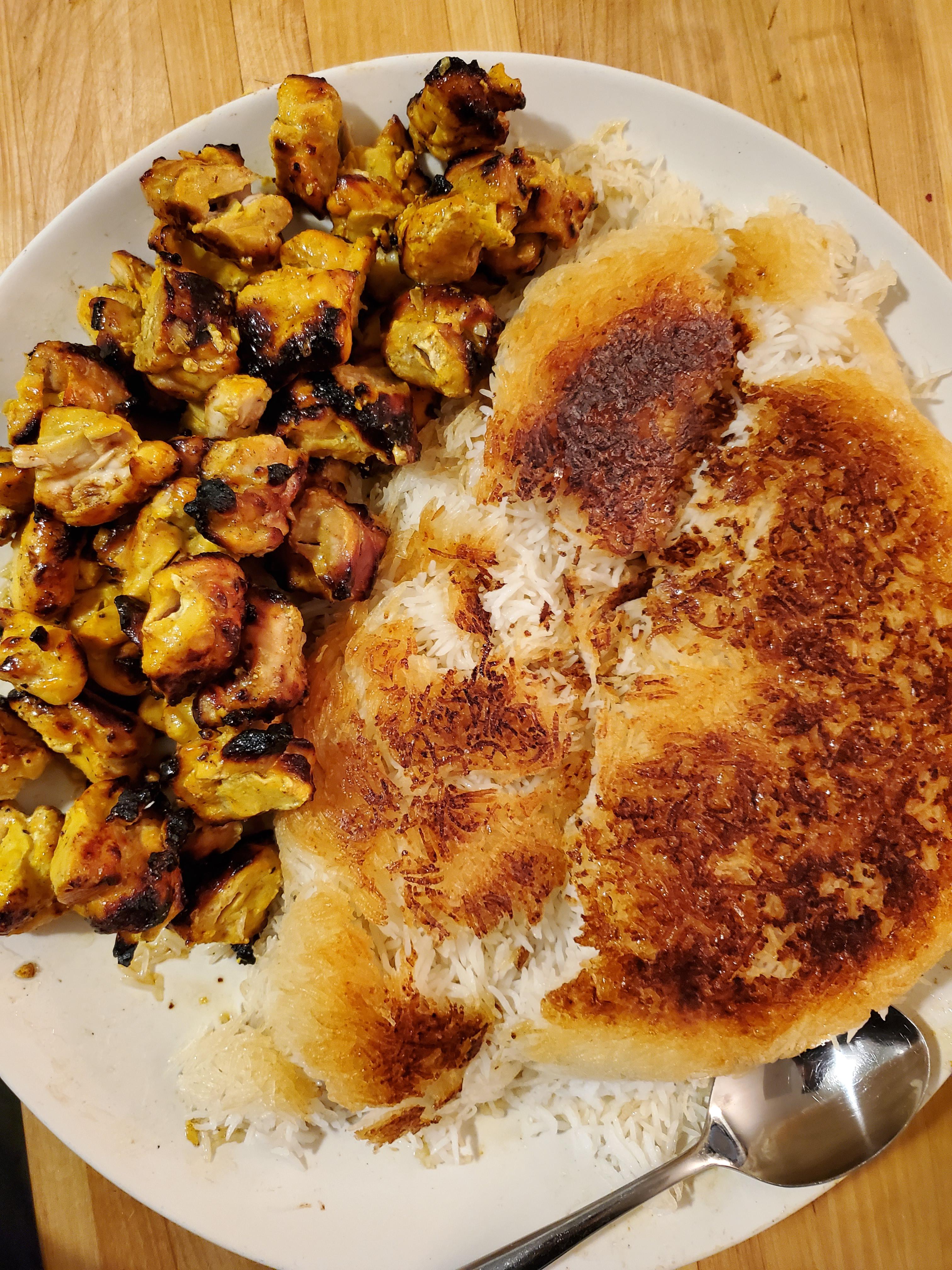 [Homemade] Persian saffron chicken kabob with rice tahdig. Scrolller