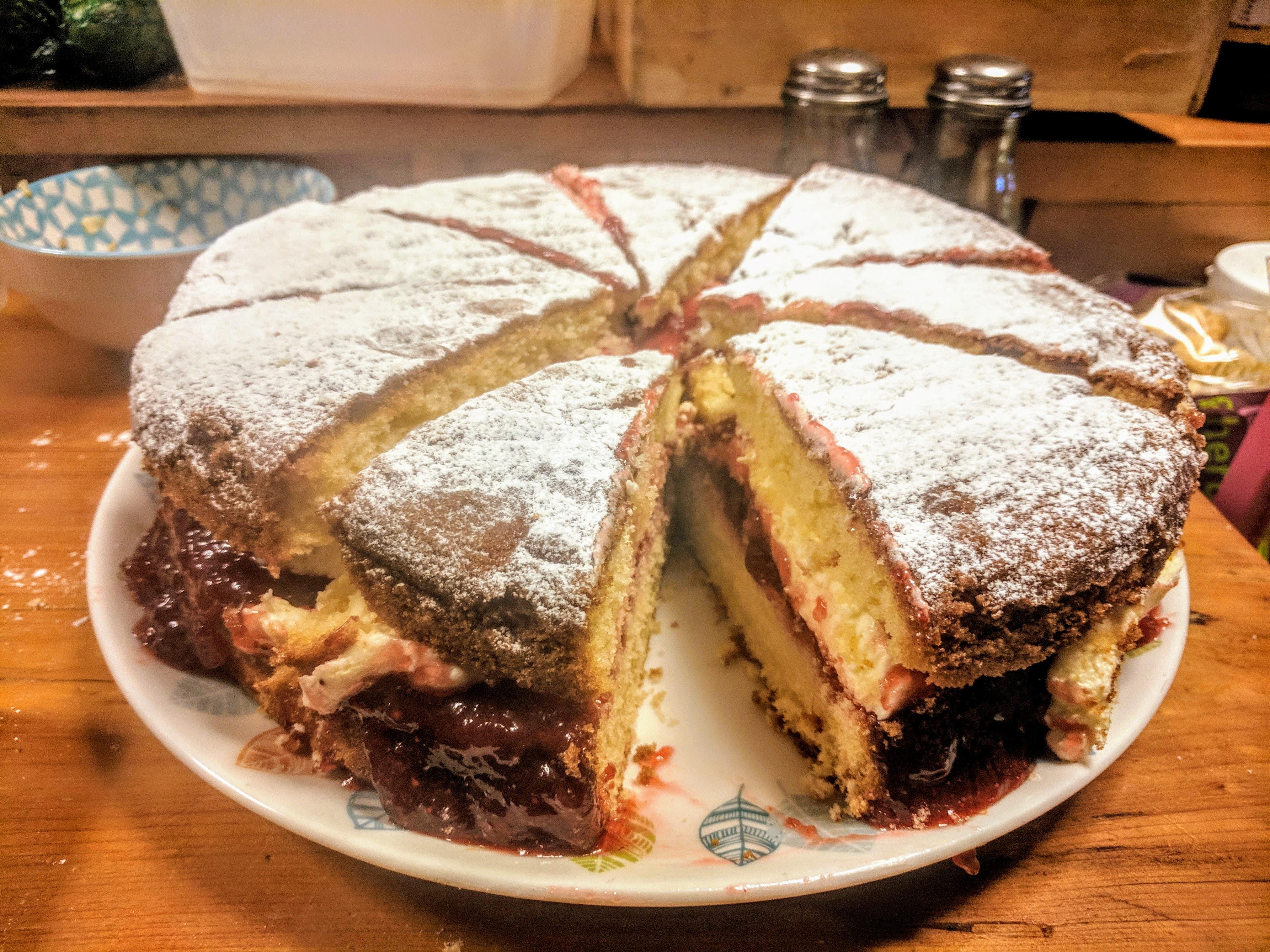 [homemade] Victoria Sandwich Cake with strawberry jam and butter cream