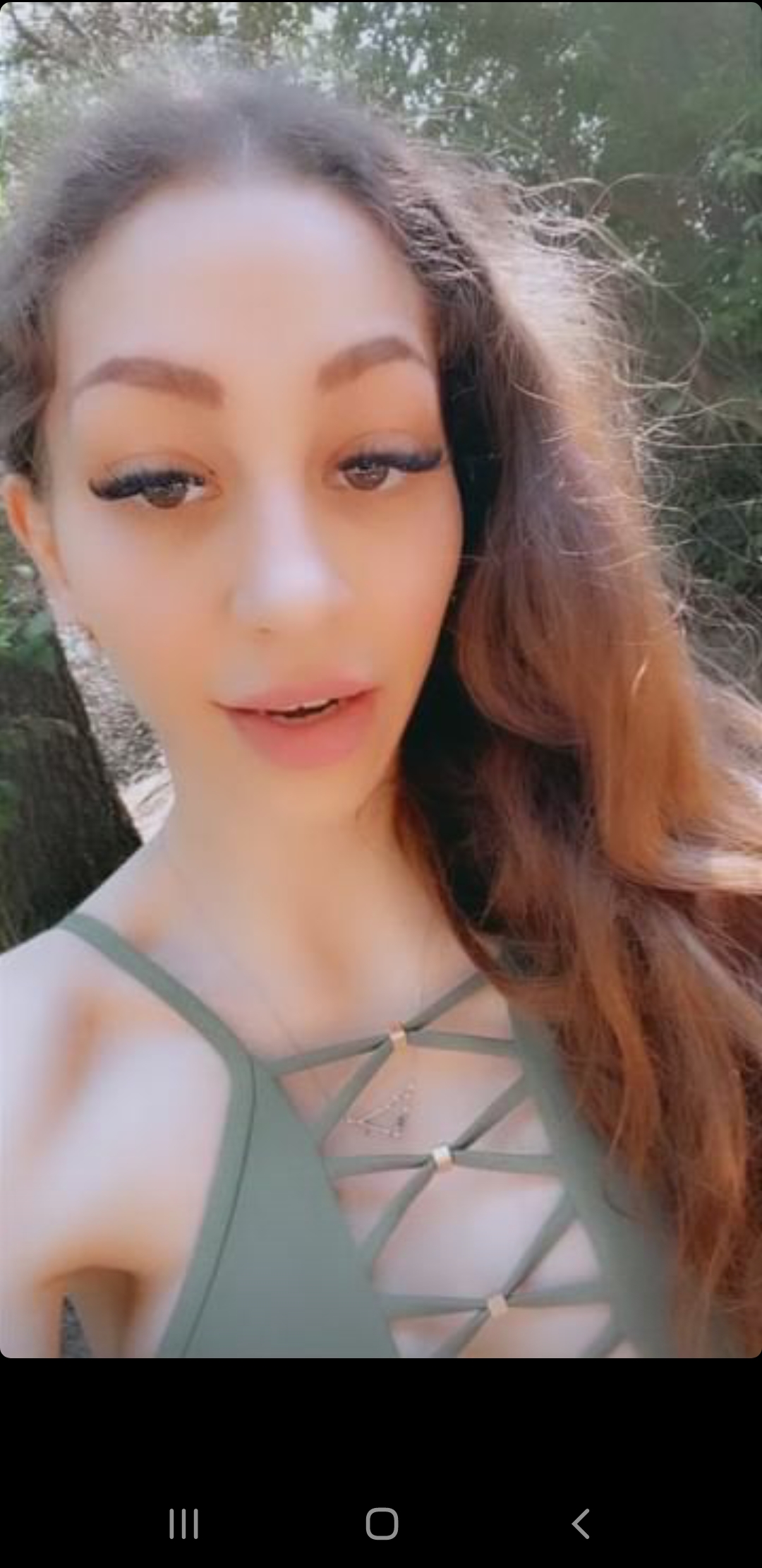 Hoot💦🤤🥵🤯 | Scrolller