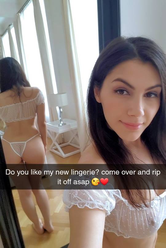 Valentina Nappi Selfies