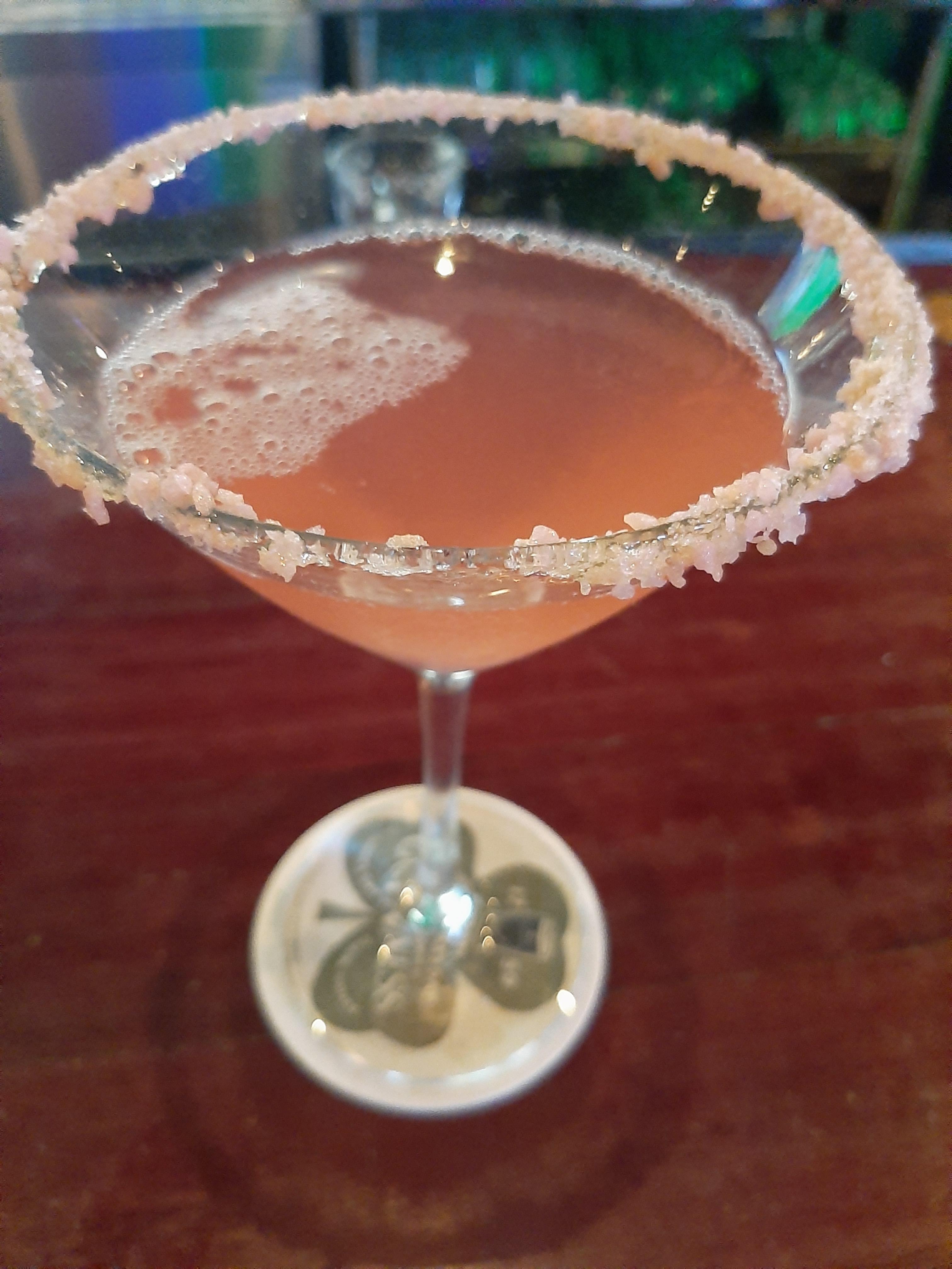 I just drank a pop rocks martini... Yes, that's a pop rocks rim ...