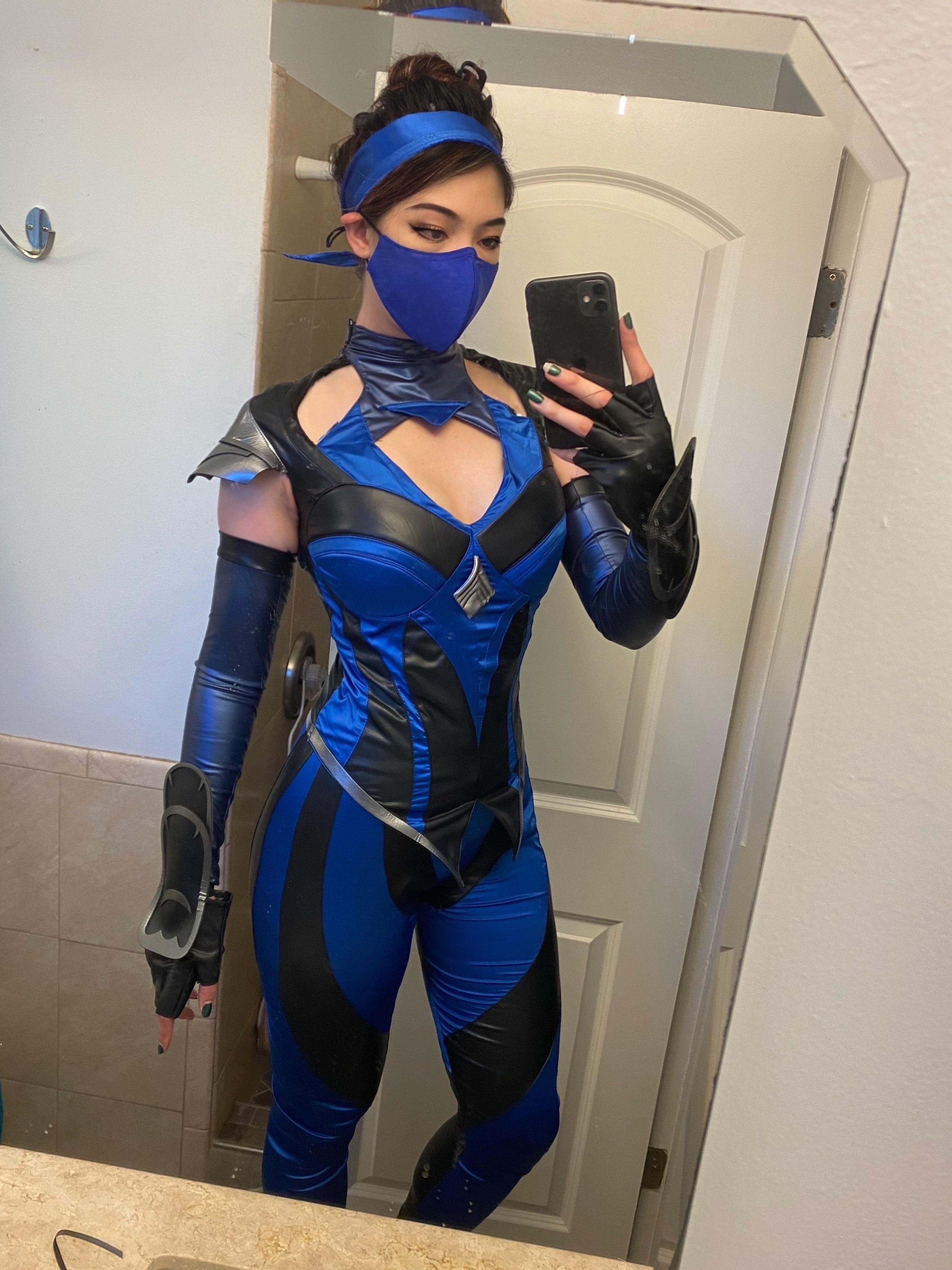 I just finished my MK11 Kitana cosplay, so wanted to share it here