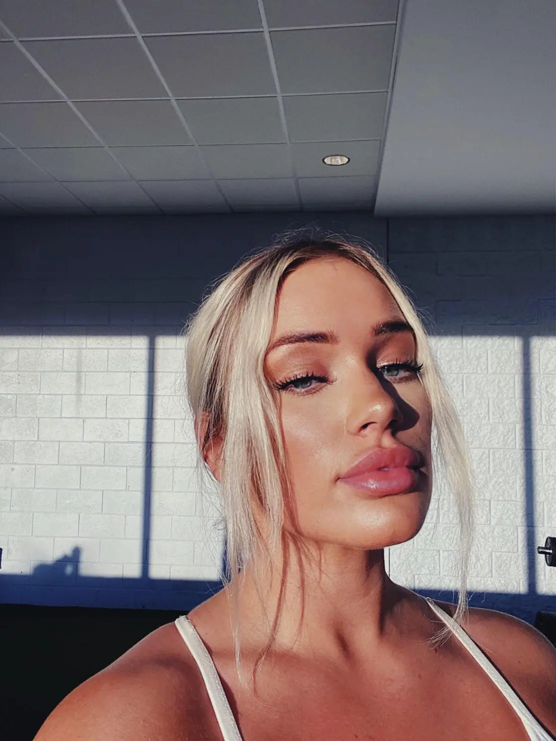 I'm a hot girl, I do hot shit