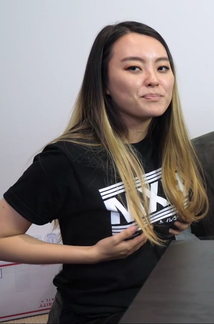 Jeannie from mxr mods grabbing her boobs | Scrolller