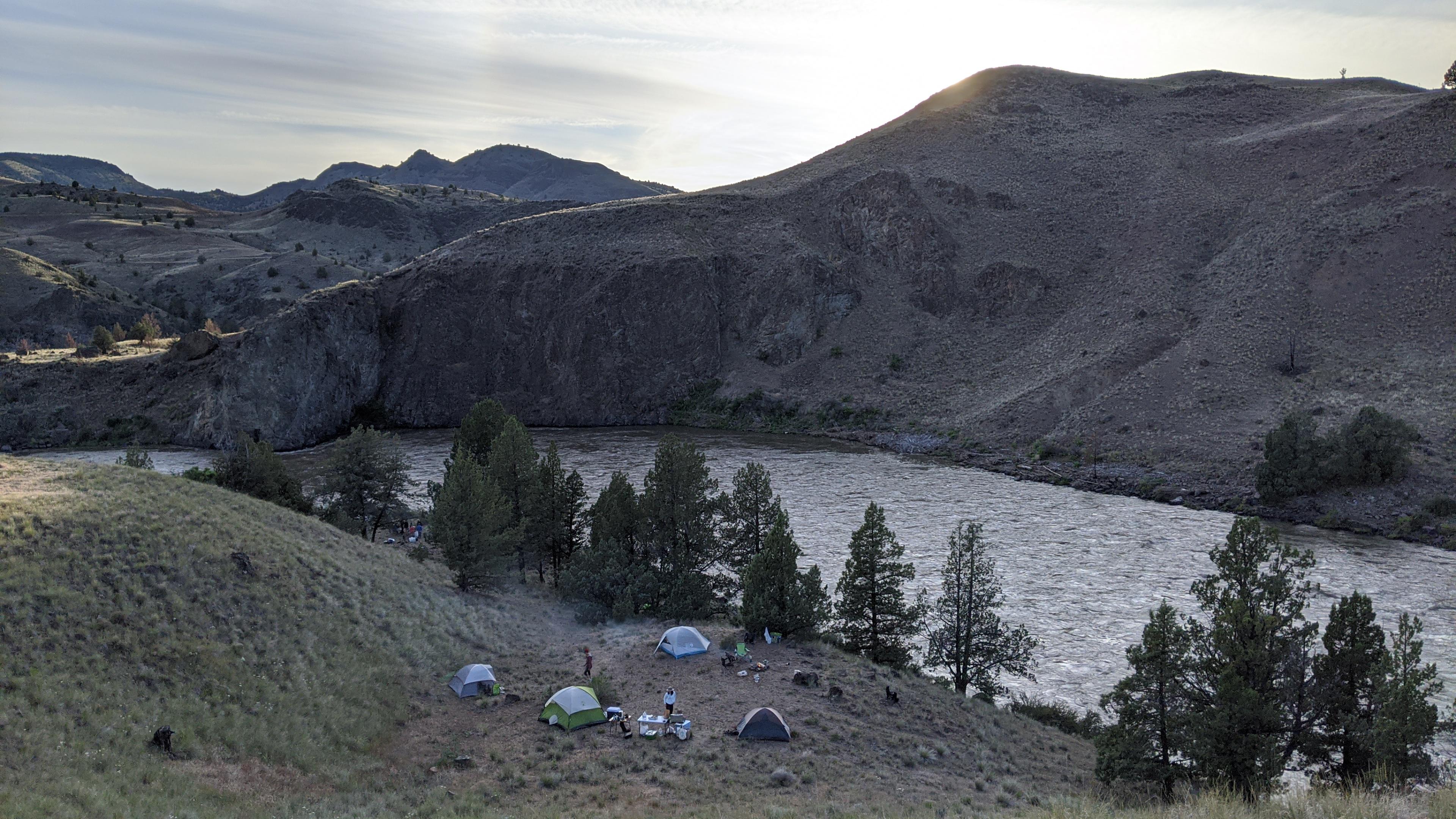John Day River Camping! 😍 Scrolller