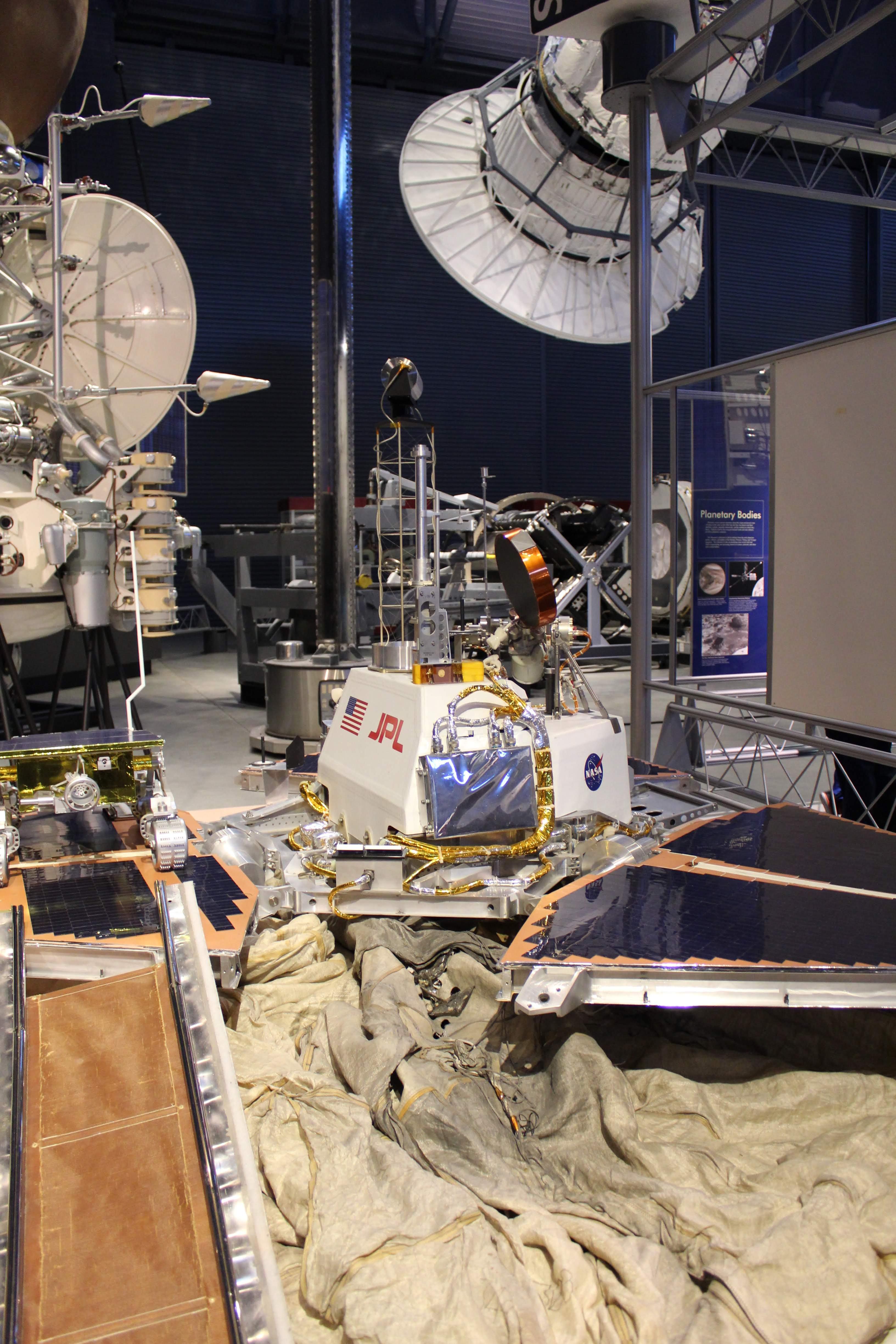 JPL's Pathfinder and sojourner rover, the predecessor to the MERs, MSL ...