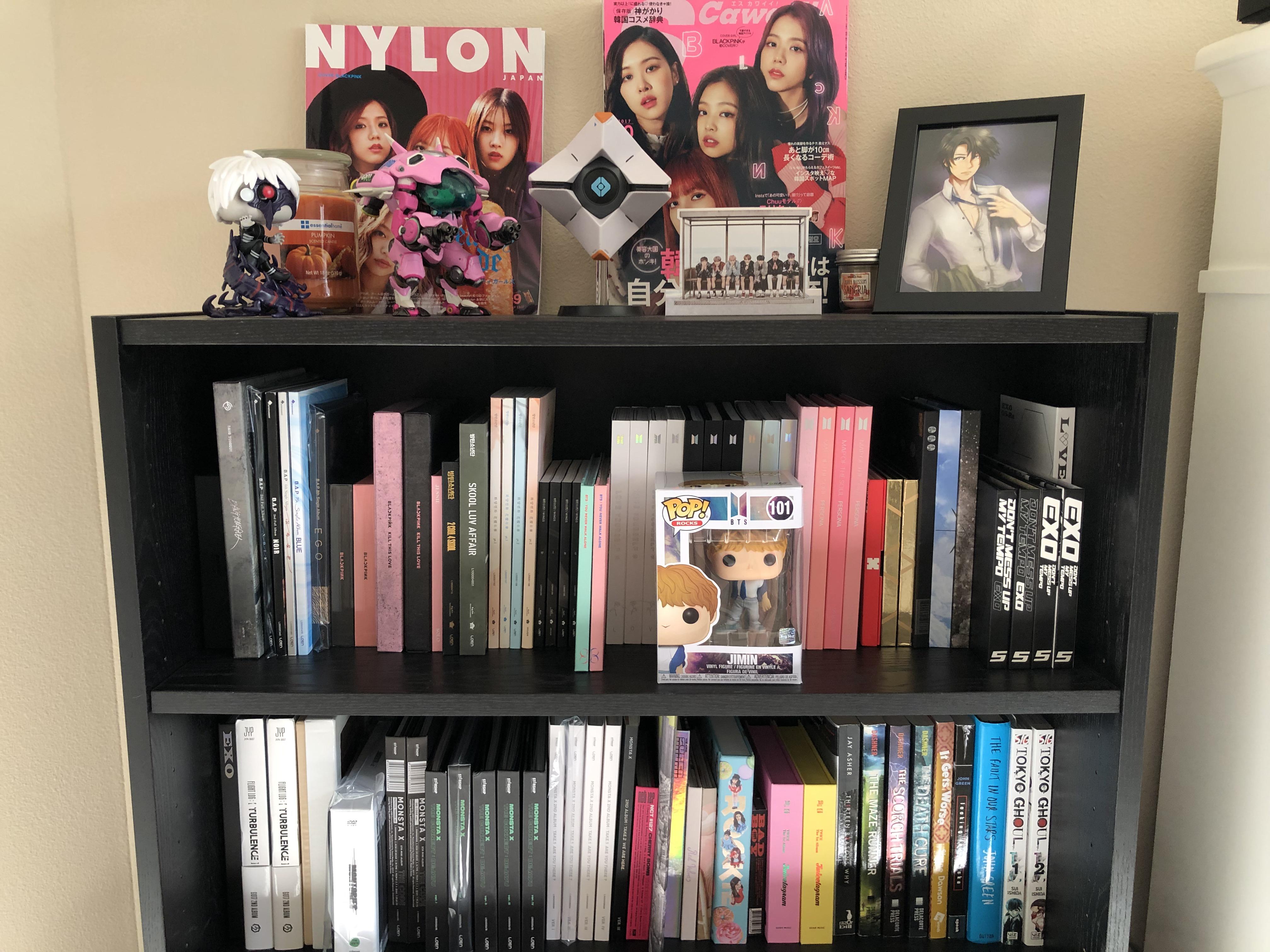 june bookshelf update! | Scrolller