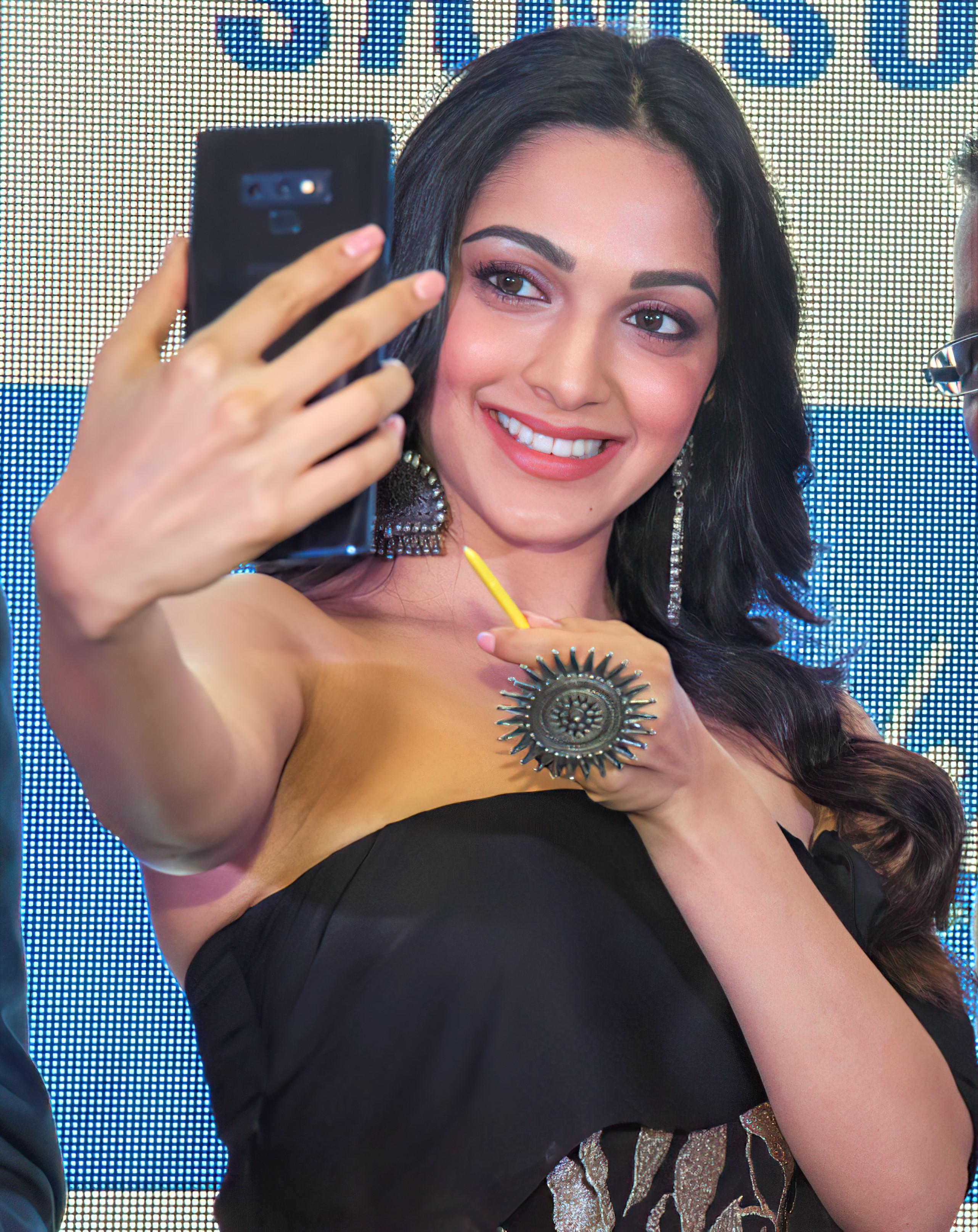 Kiara Advani | Scrolller