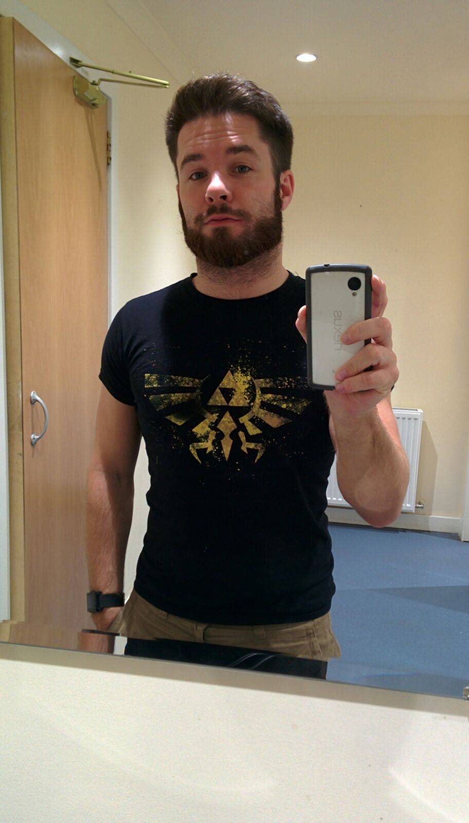 Last dress down day at work Scrolller