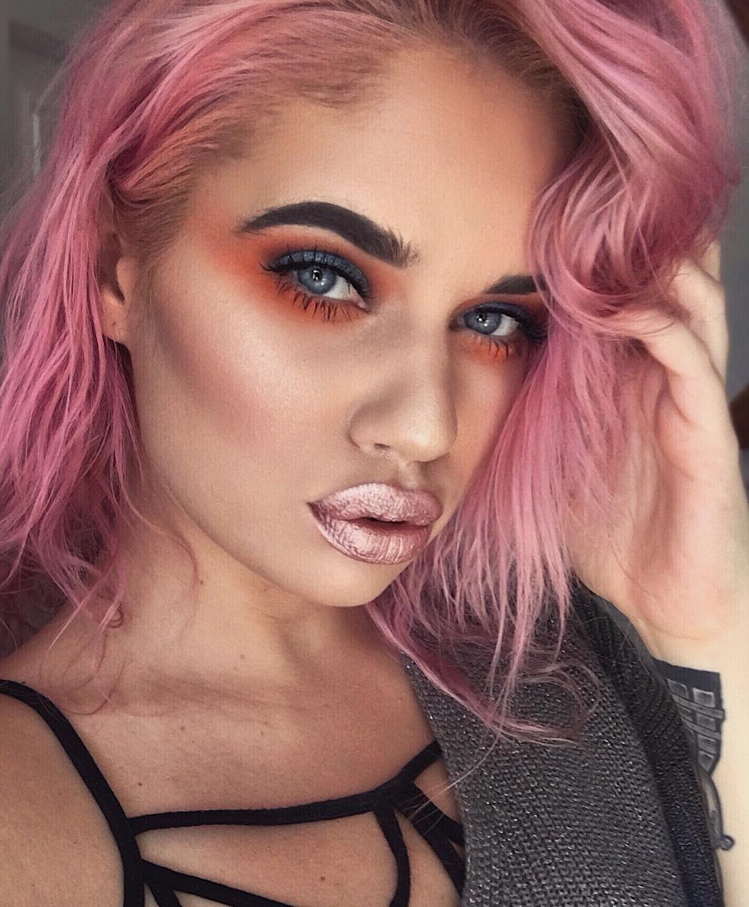 Lauren Rohrer | Scrolller