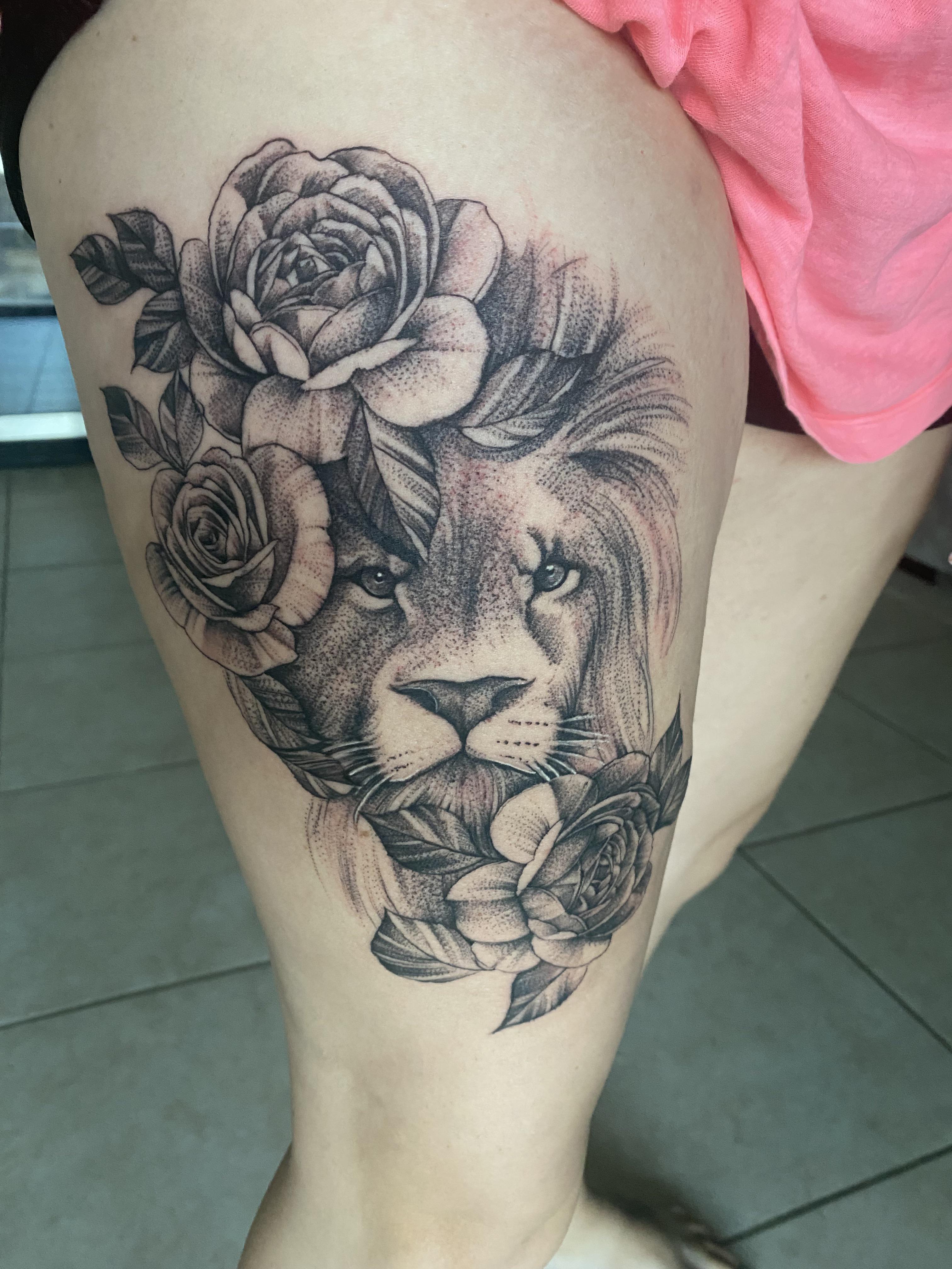Lion with flowers, Tony at Tattoo Shack, Chandler, AZ | Scrolller