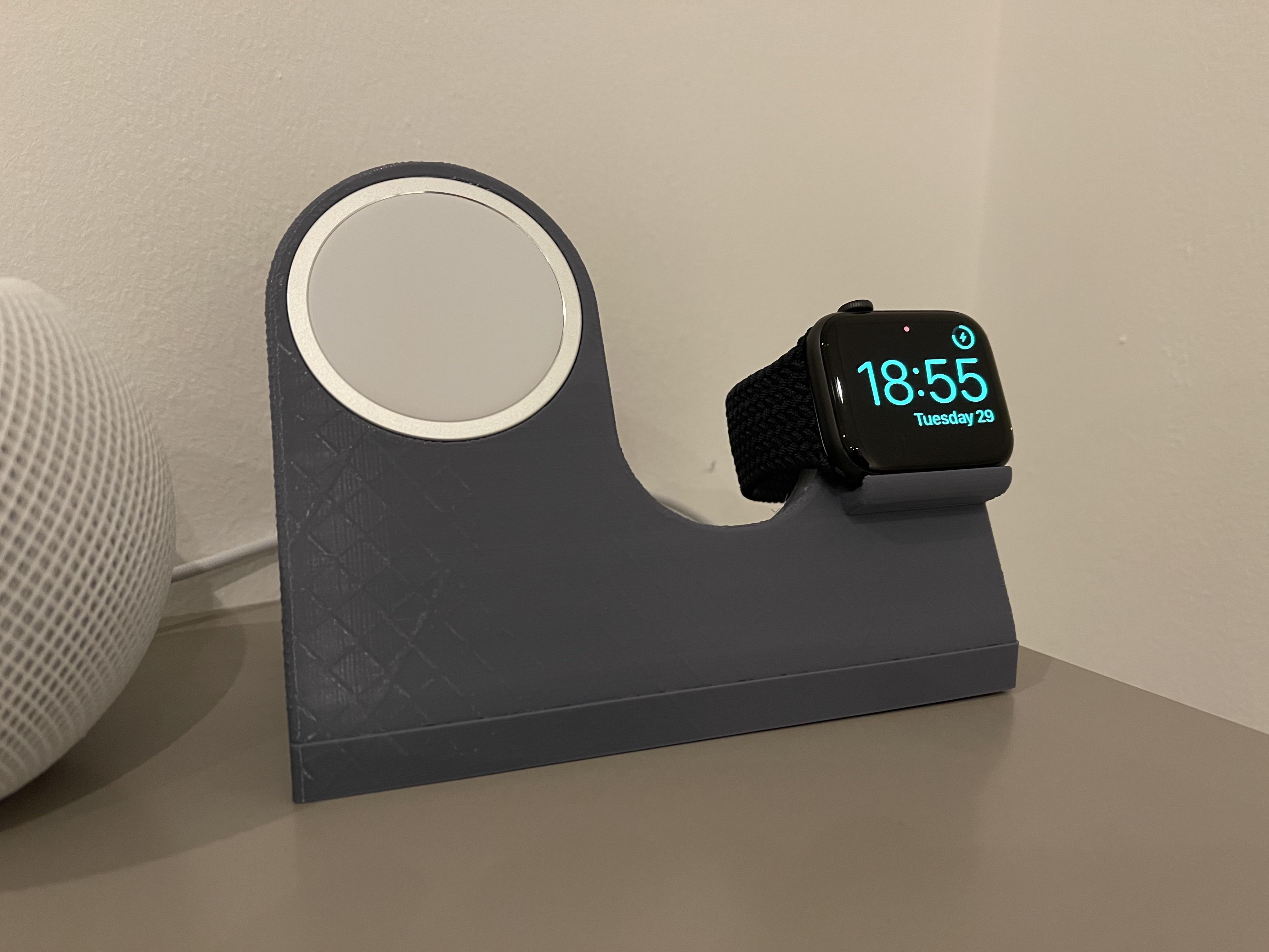 magsafe-iphone-and-apple-watch-3d-printed-stand-with-ender3v2-scrolller