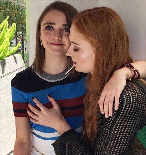 Maisie Williams and Sophie Turner | Scrolller