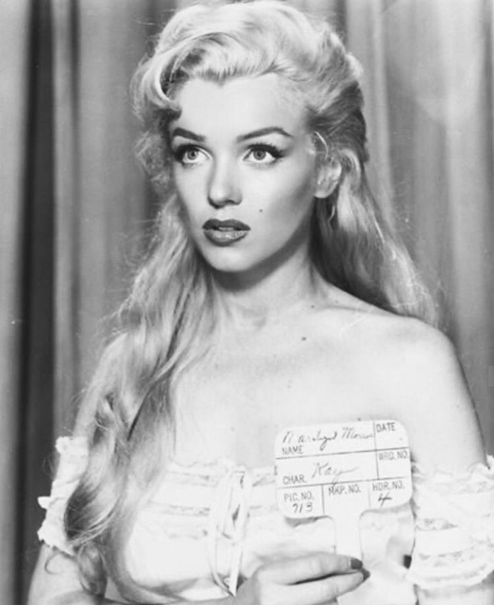 Marilyn monroe long hair | Scrolller