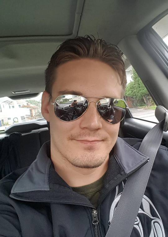 Mf4f Pfp chat? Or just chat about whatever my gf likes to see what I get and send pics of me. Any questions just ask!