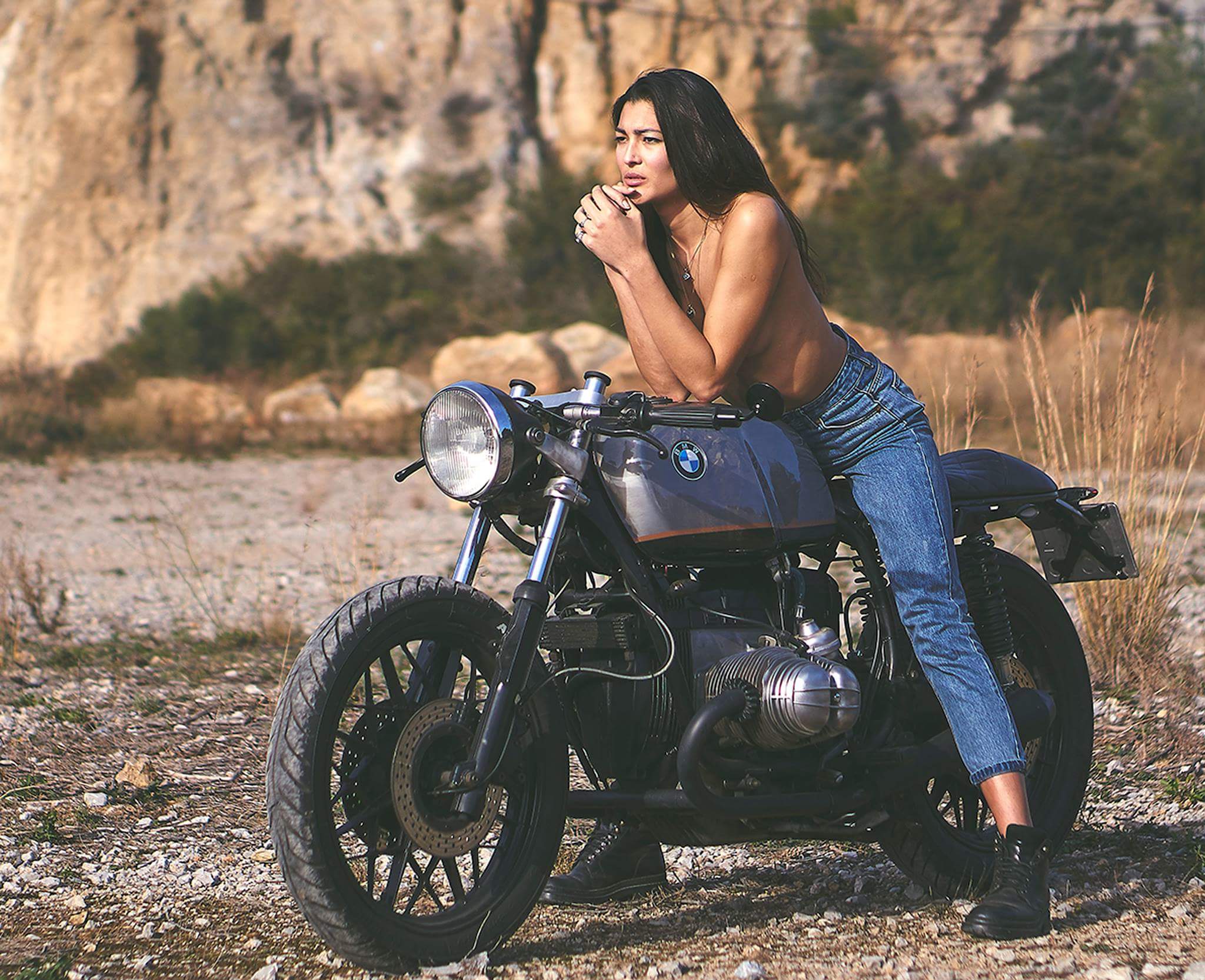 Modest BMW | Scrolller