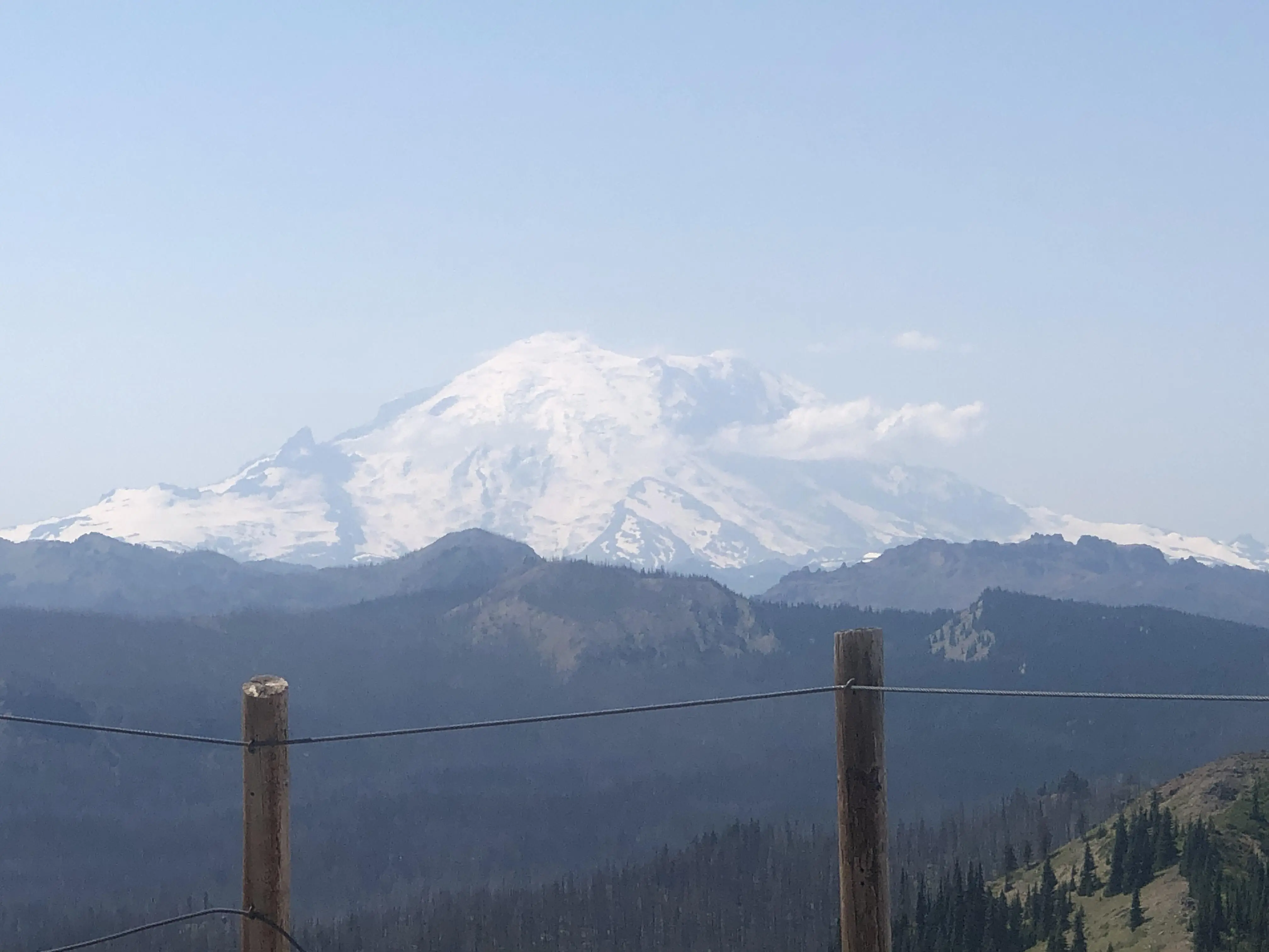 Mount Rainer from Raven’s Roost [WA] | Scrolller
