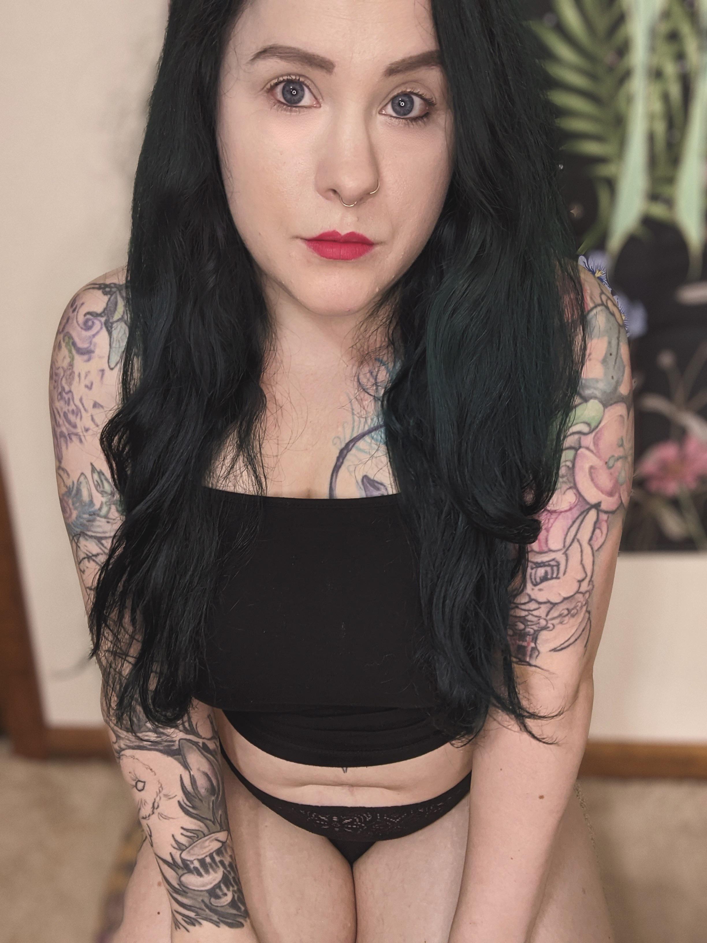 My bed or yours? Scrolller