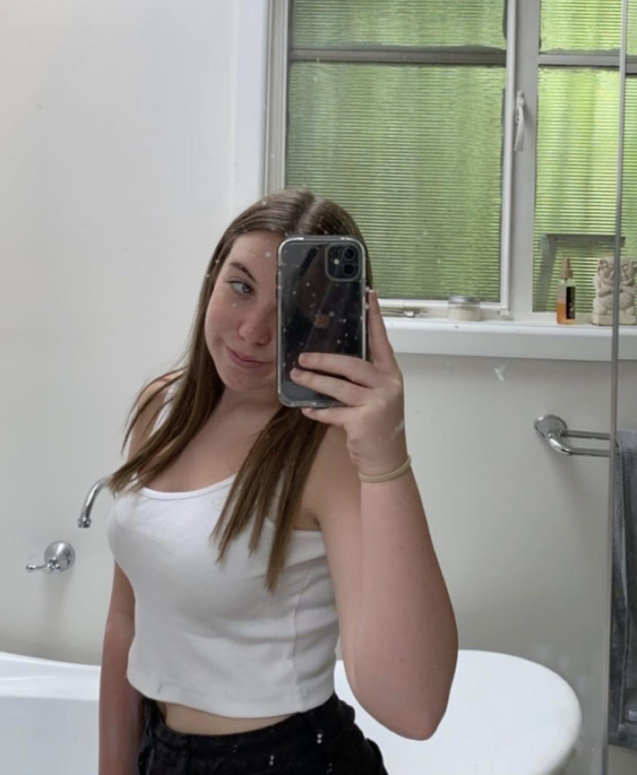 Talia Taylor Onlyfans: Her Relationship With Her Fans - r9iiazl