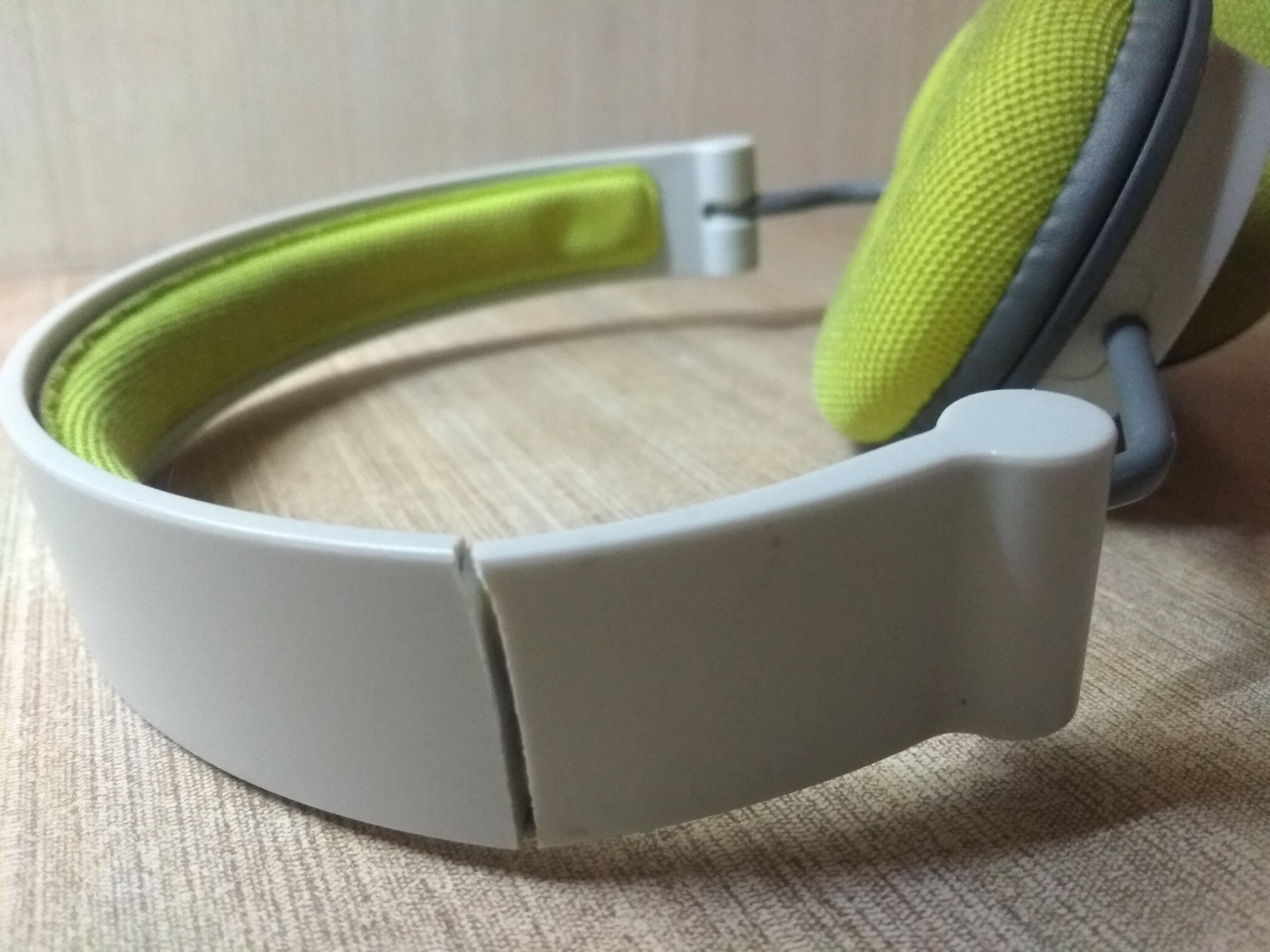 Snapped Headset My headphone broke. It technically works fine. The problem with ...