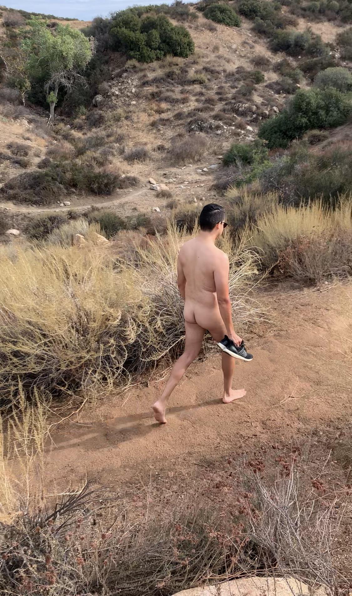 Naked On The Trail Scrolller