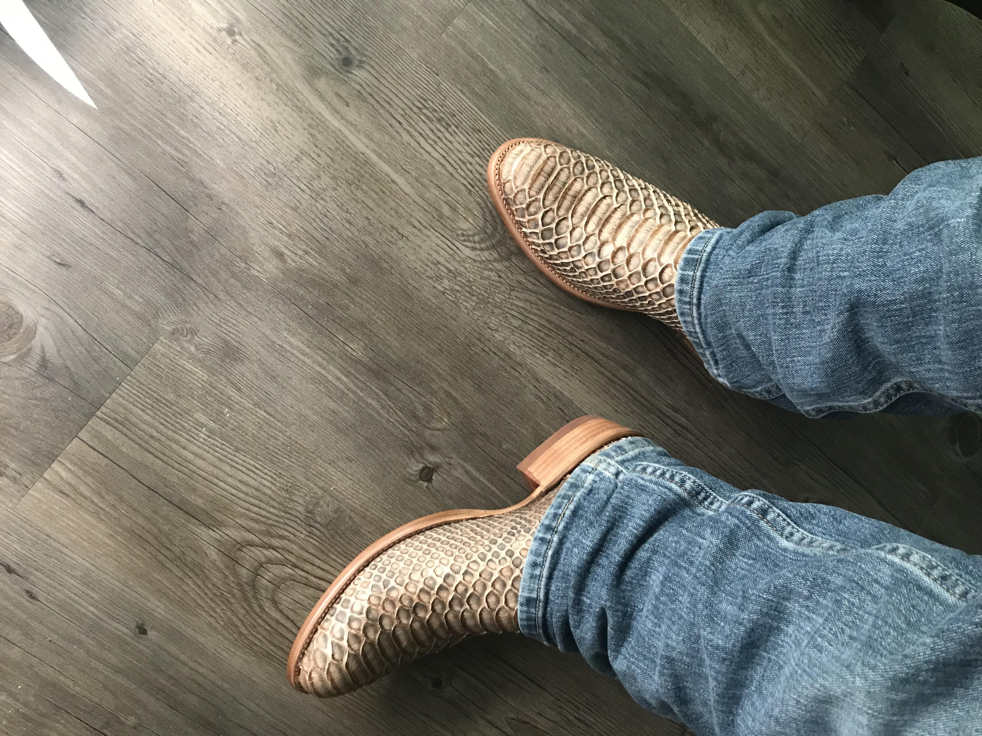 Tecovas Invasive Python New Python Tecovas 👍🏽 wrong jeans 😂 | Scrolller