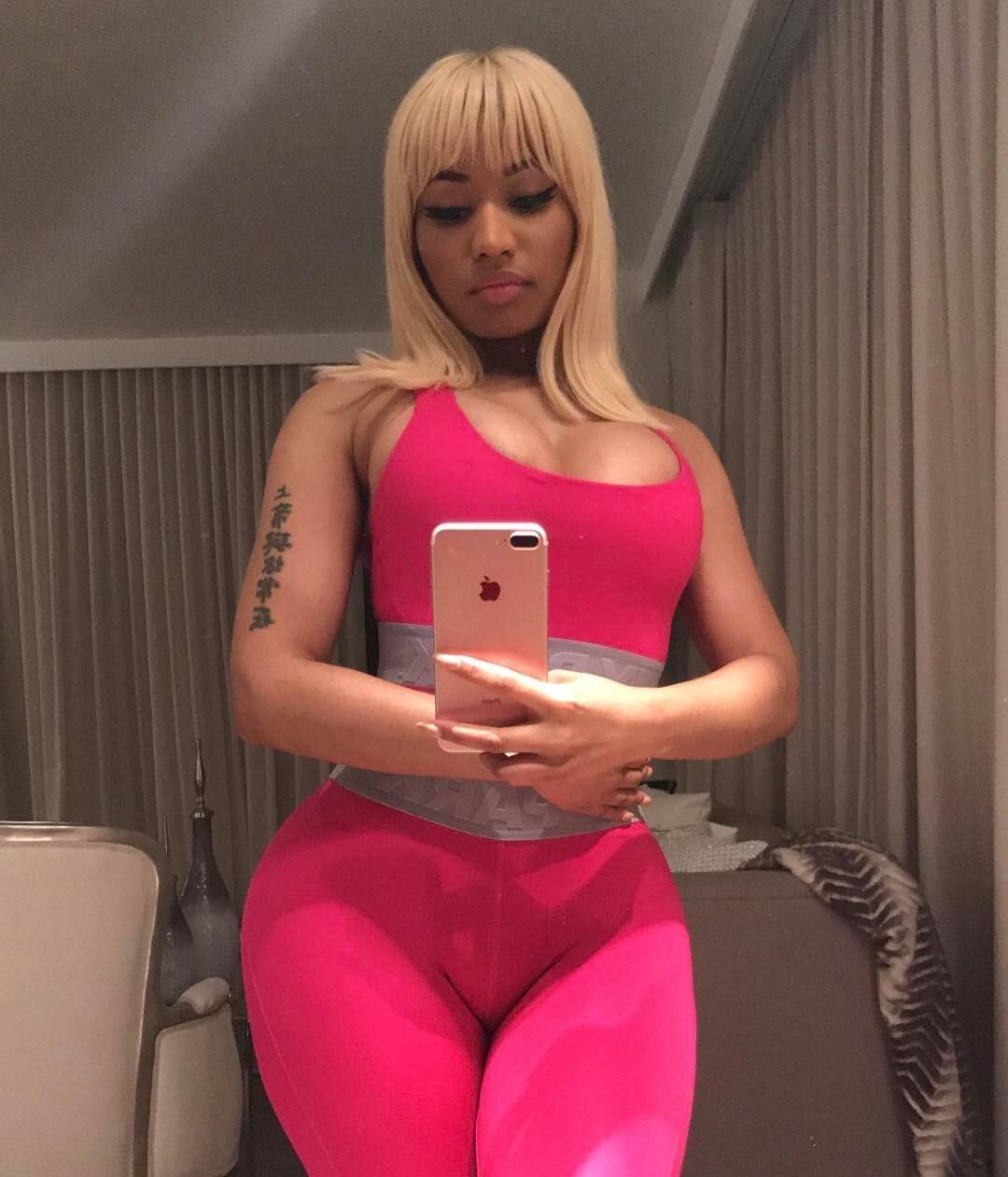 Nicki Minaj Scrolller 