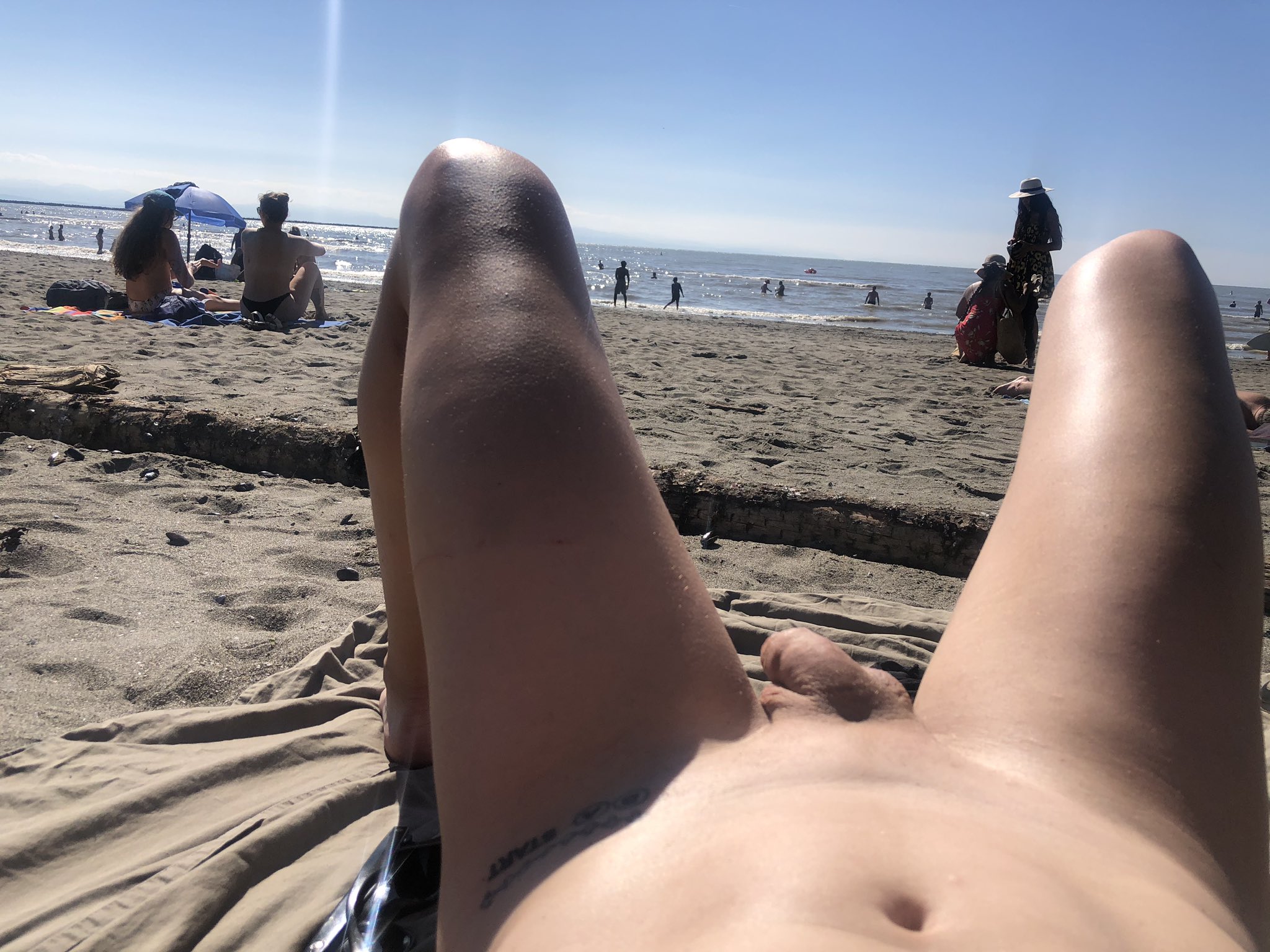 nikki-vicious-getting-some-sun-7hepy9smrw.jpg