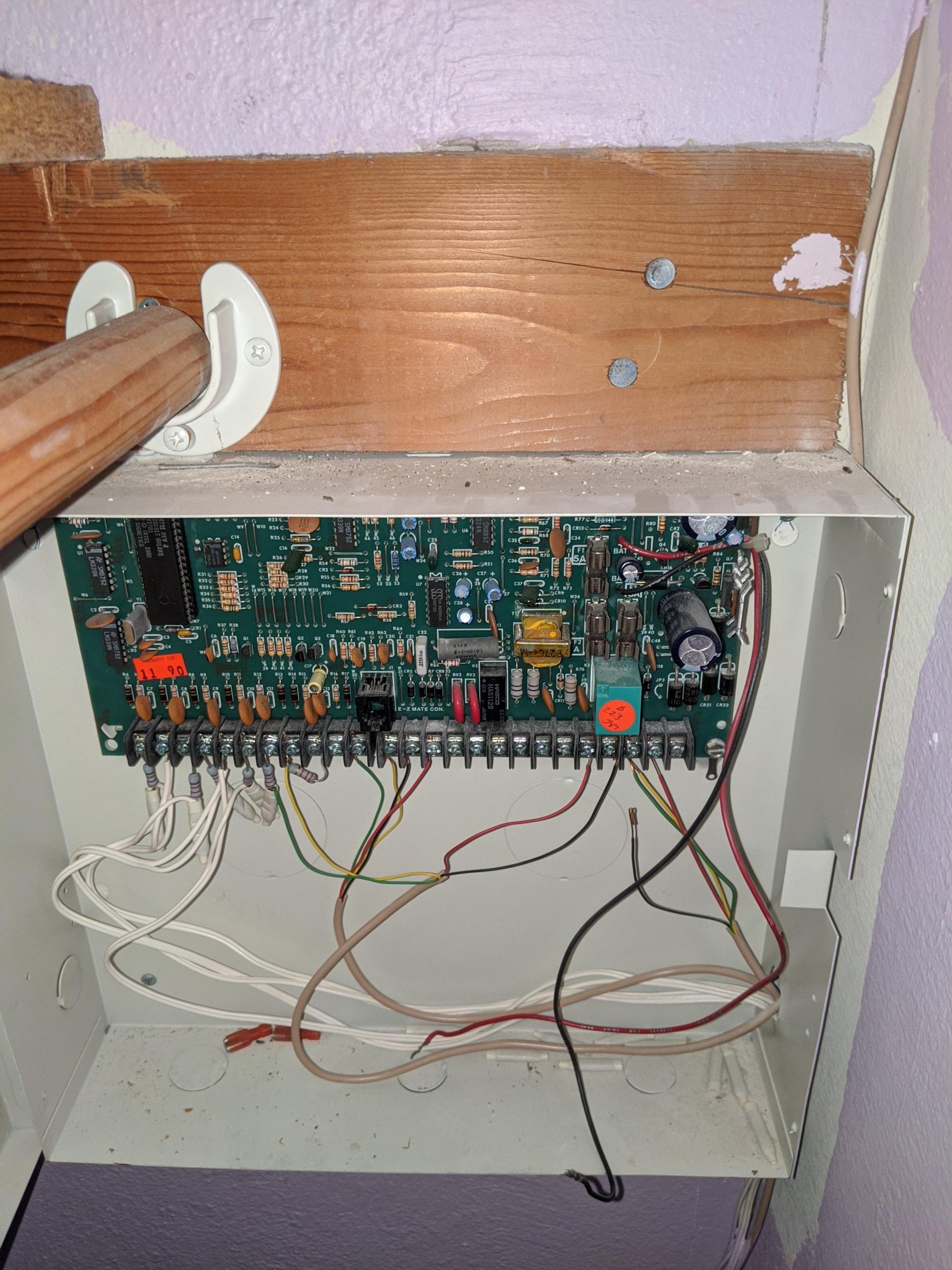 Old Security System. Is it useless? Scrolller