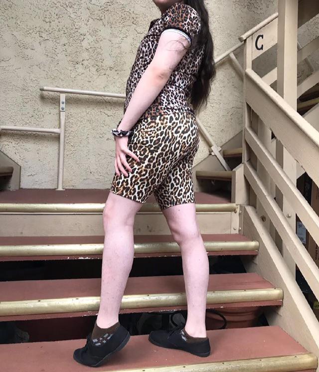 20-year-old-gay-femboy-in-need-of-money-and-dick-hmu-if-you-wanna-help