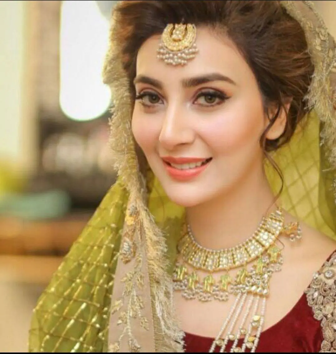 [PDISK LINK]Pakistani Act0ress Aisha khan🥰🔥 Fam0us m0Đ£l v€ry f!Rst tim ...