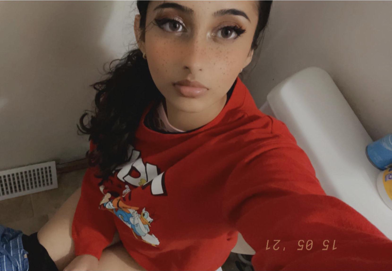 Pooping Scrolller