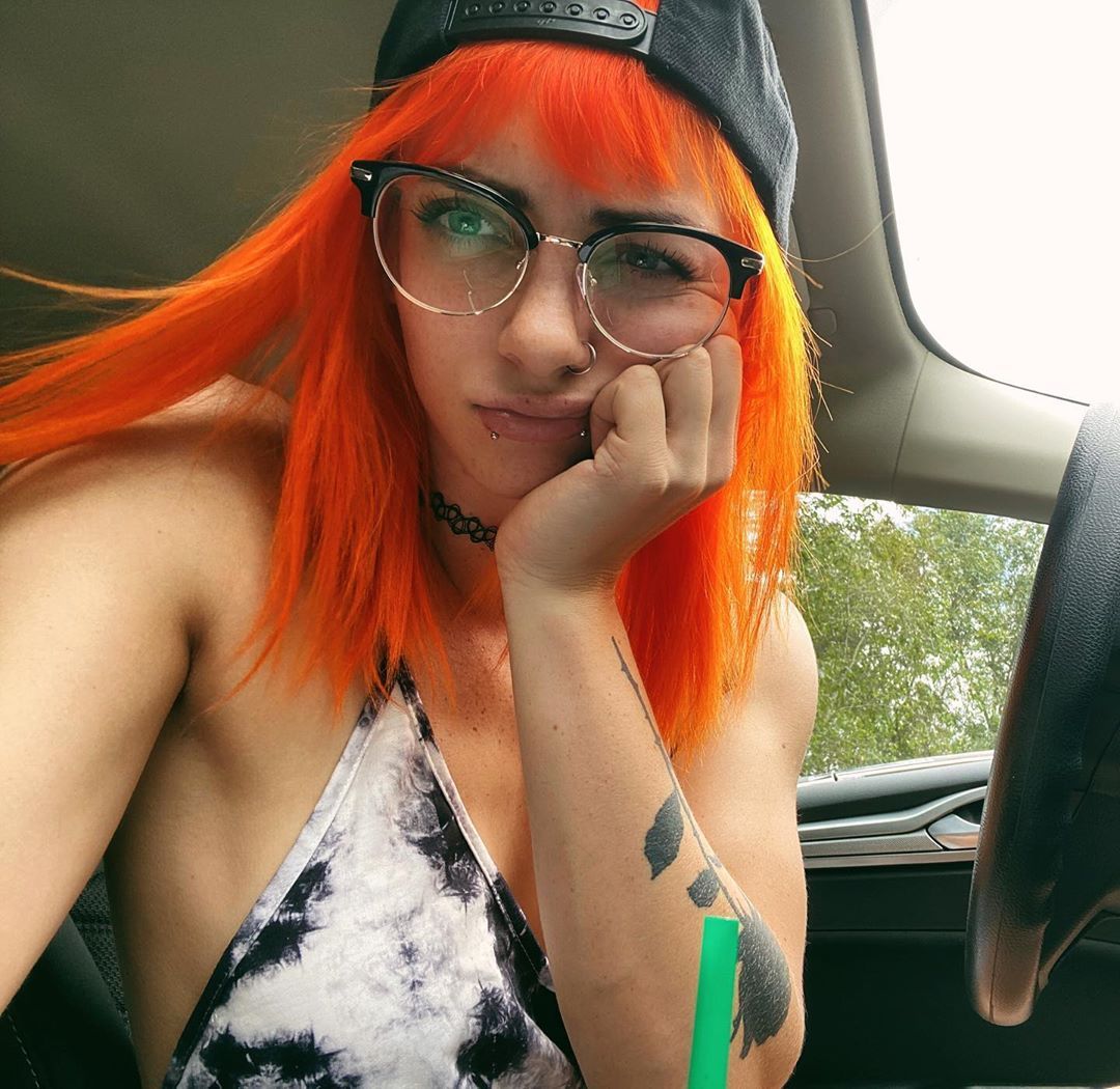 Priscilla Kelly Scrolller