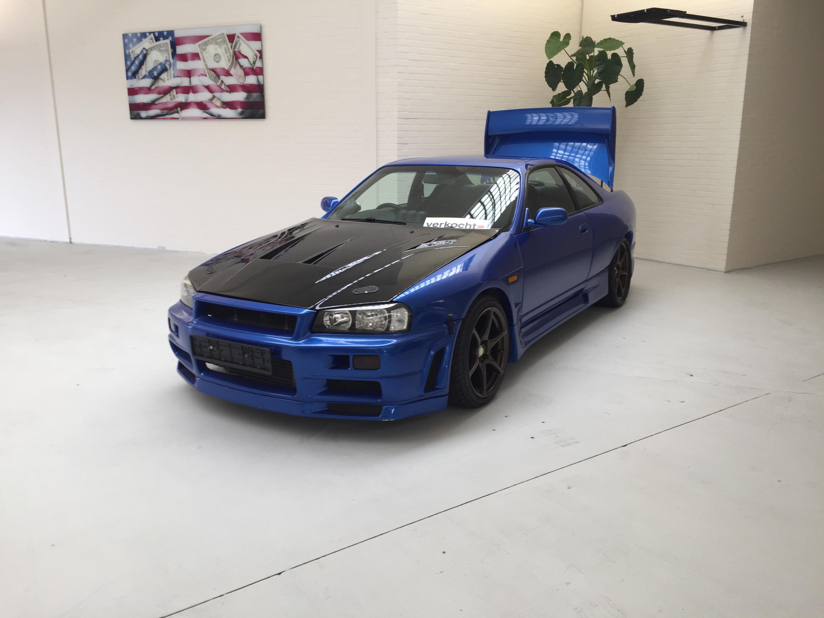R33 with r34 front bumper and wheels | Scrolller