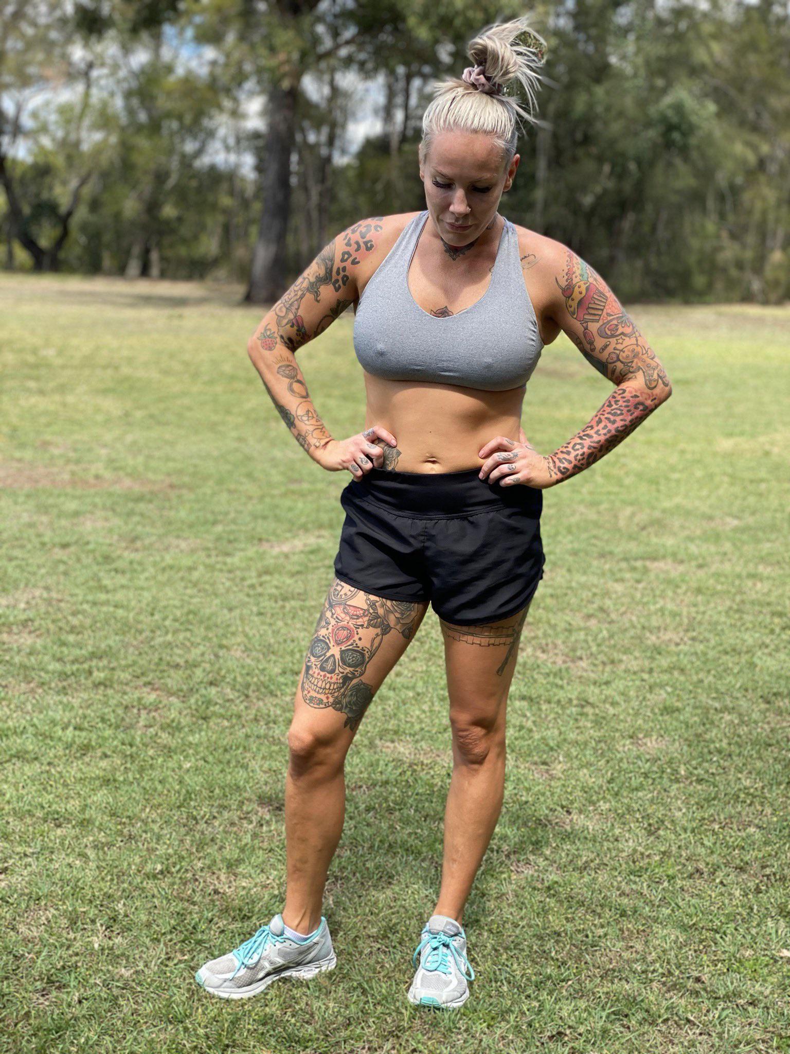 Rawlings, Bec | Scrolller