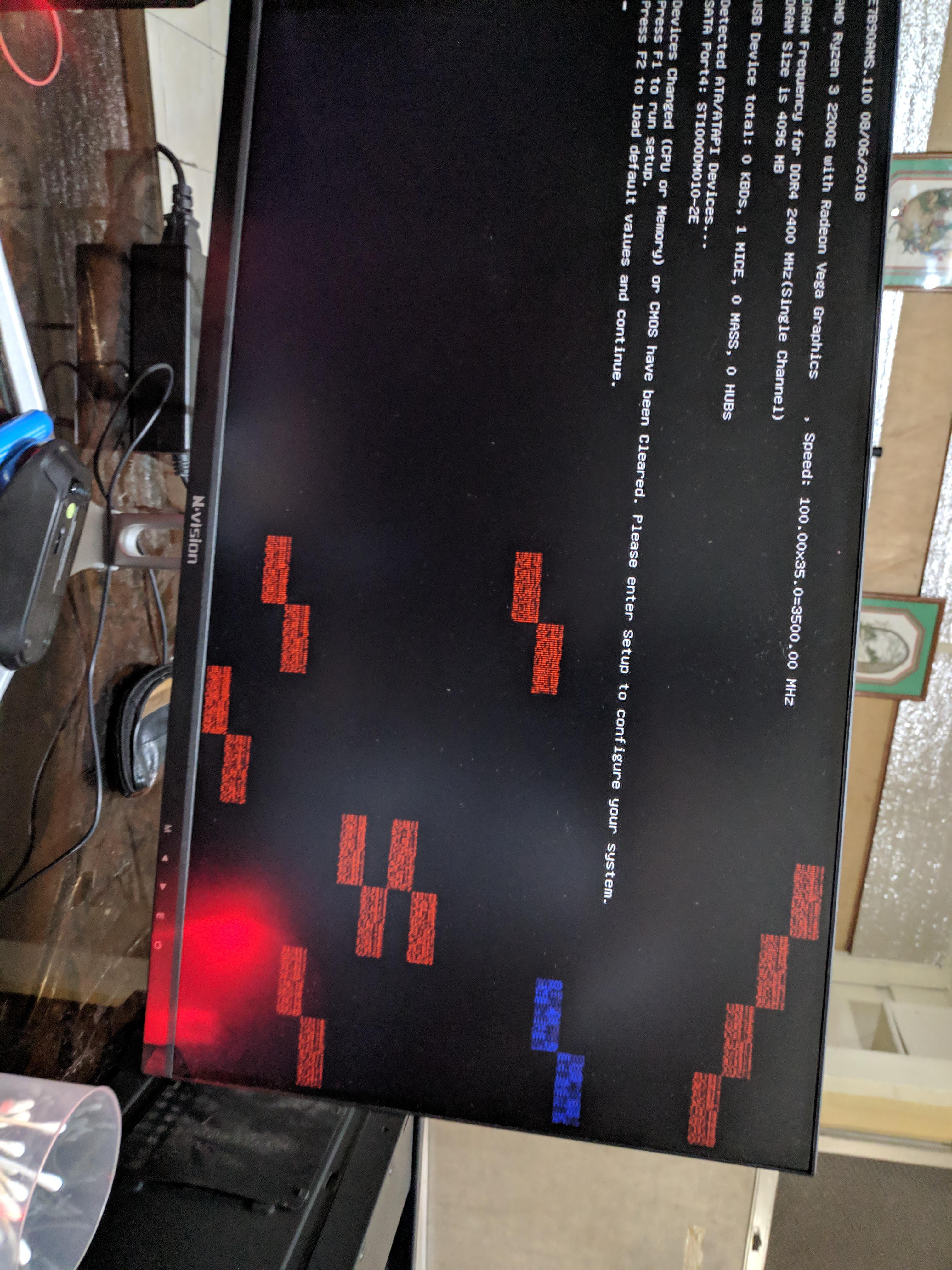 Ryzen 3 2200g. Garbage display? | Scrolller