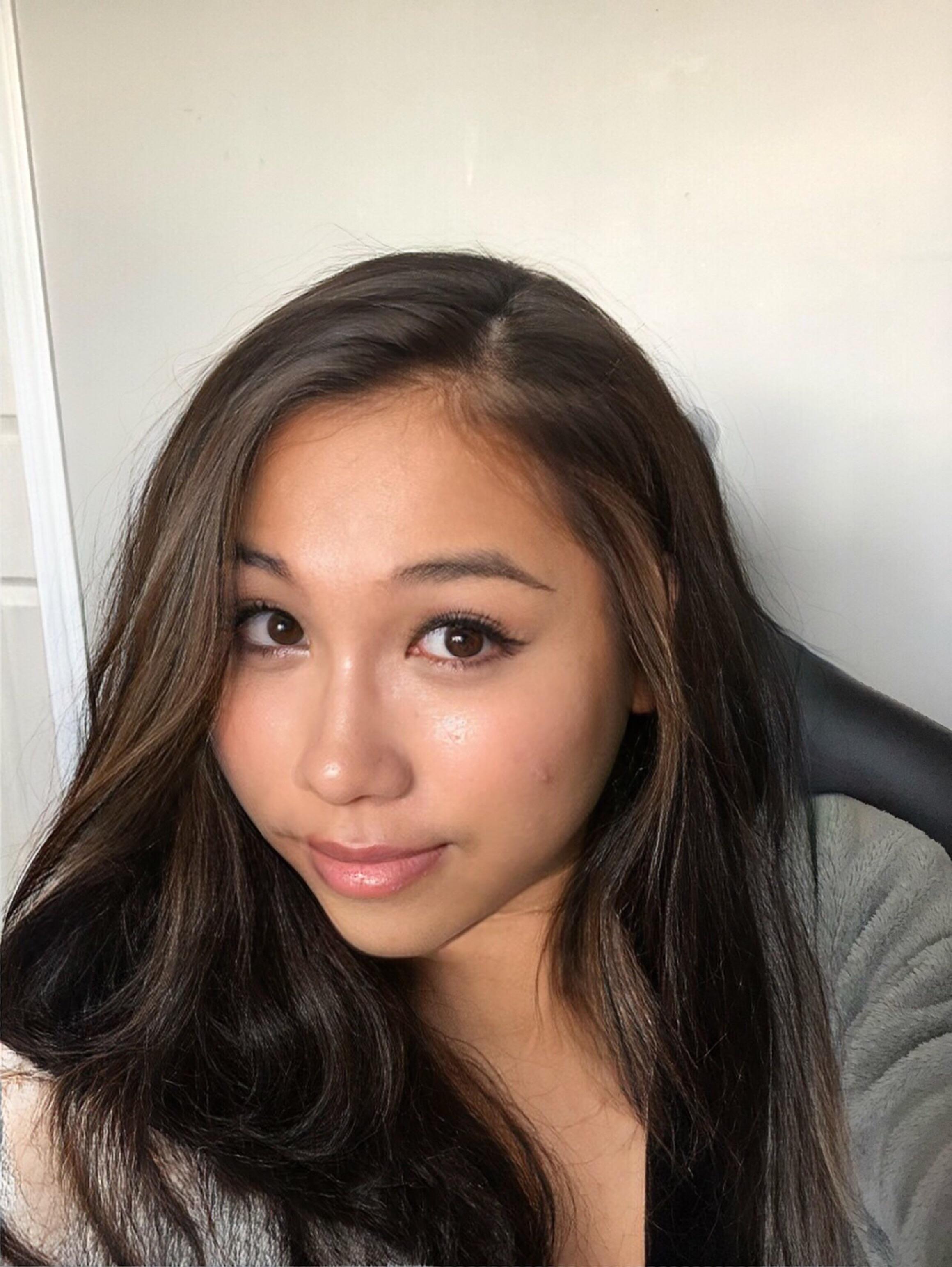 Feeling cute 😘 | Scrolller