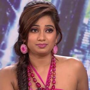 Shreya Ghoshal 💦💦 | Scrolller